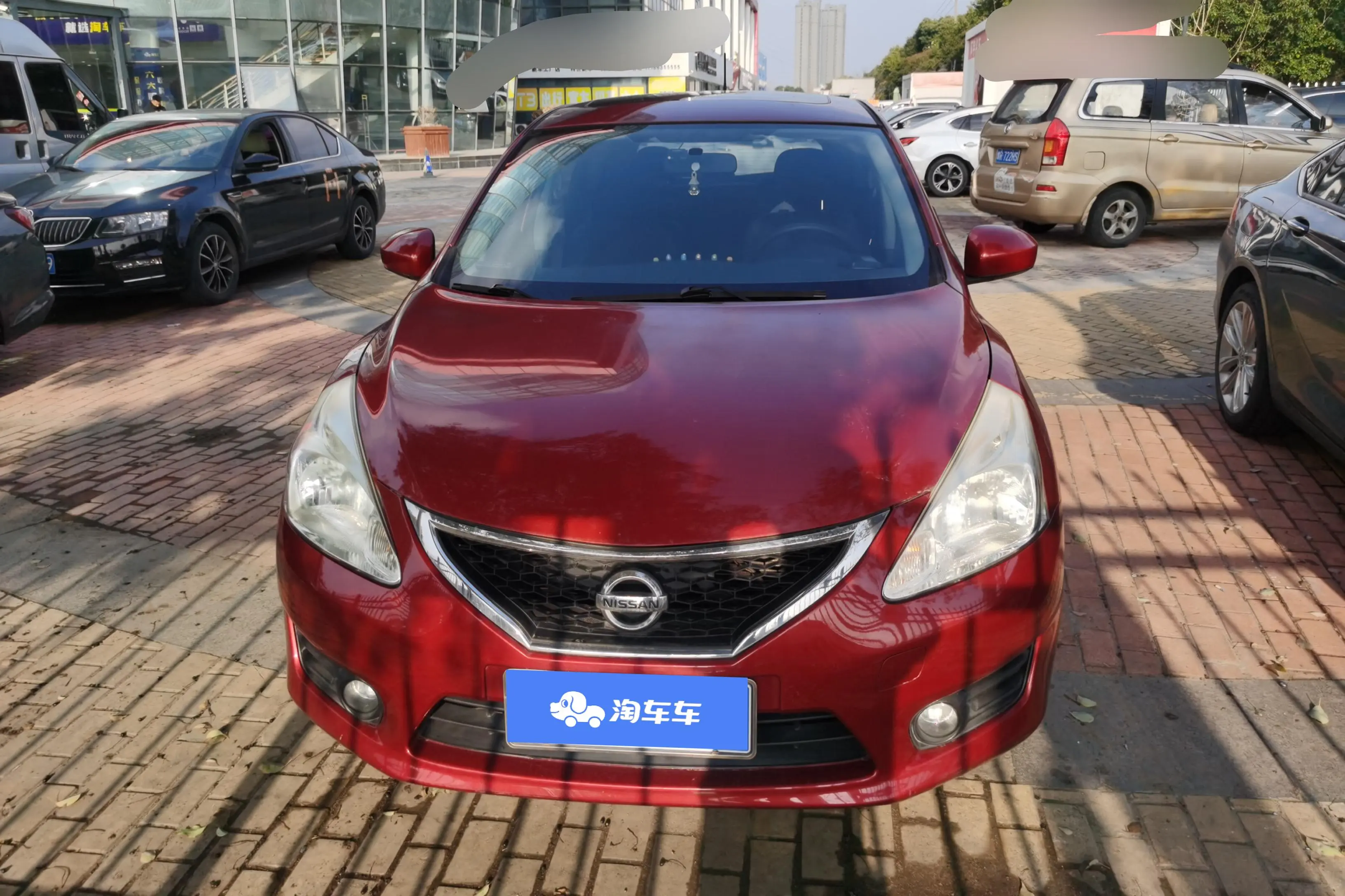 Nissan Tiida  из Китая