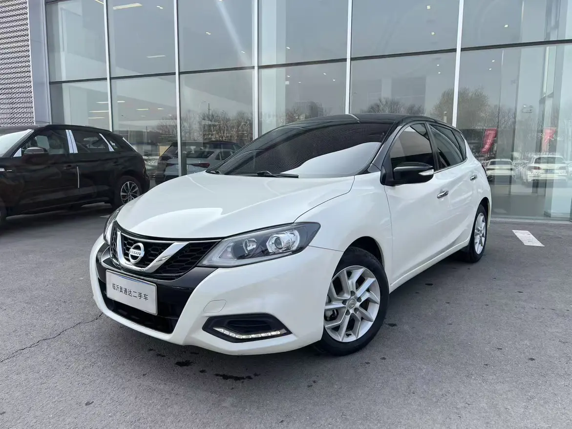 Nissan Tiida  из Китая
