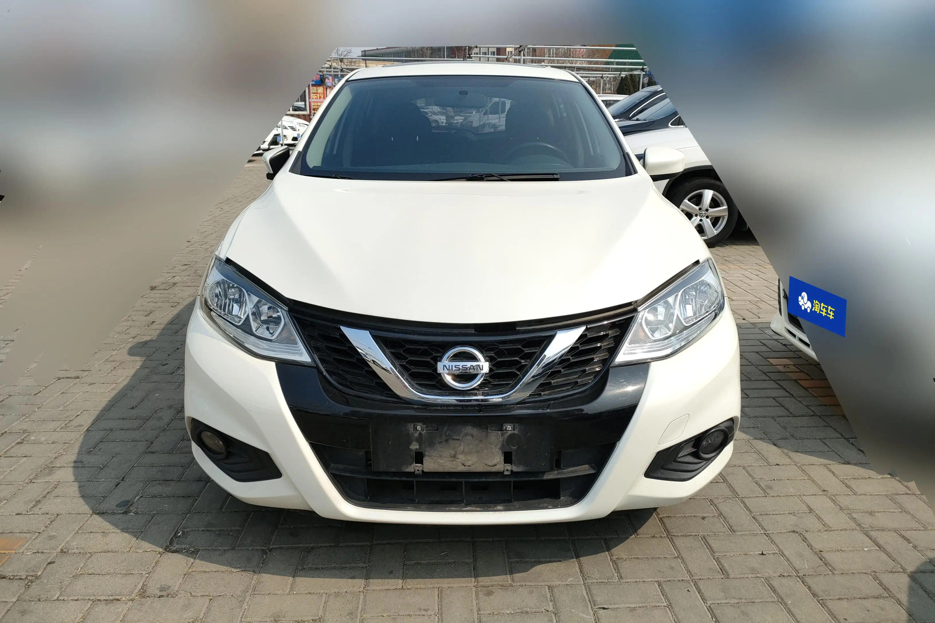 Nissan Tiida  из Китая