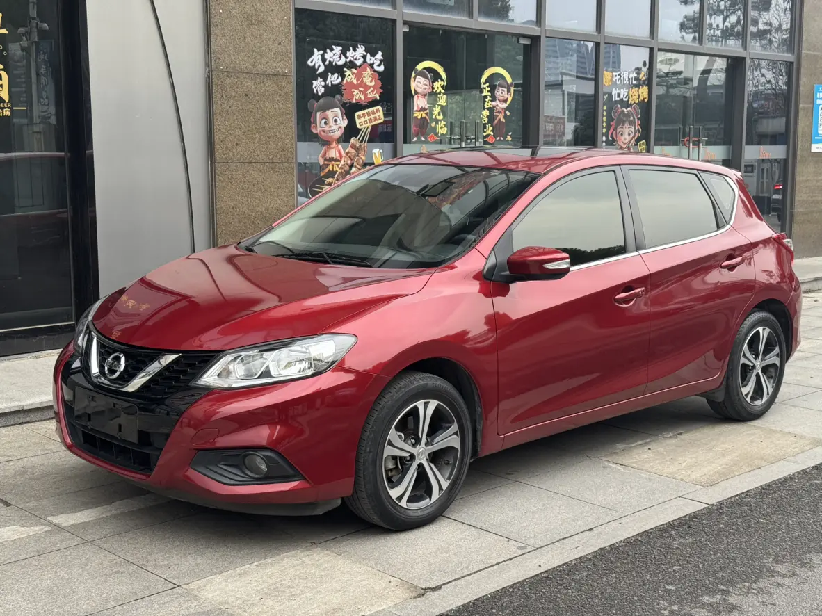 Nissan Tiida  из Китая