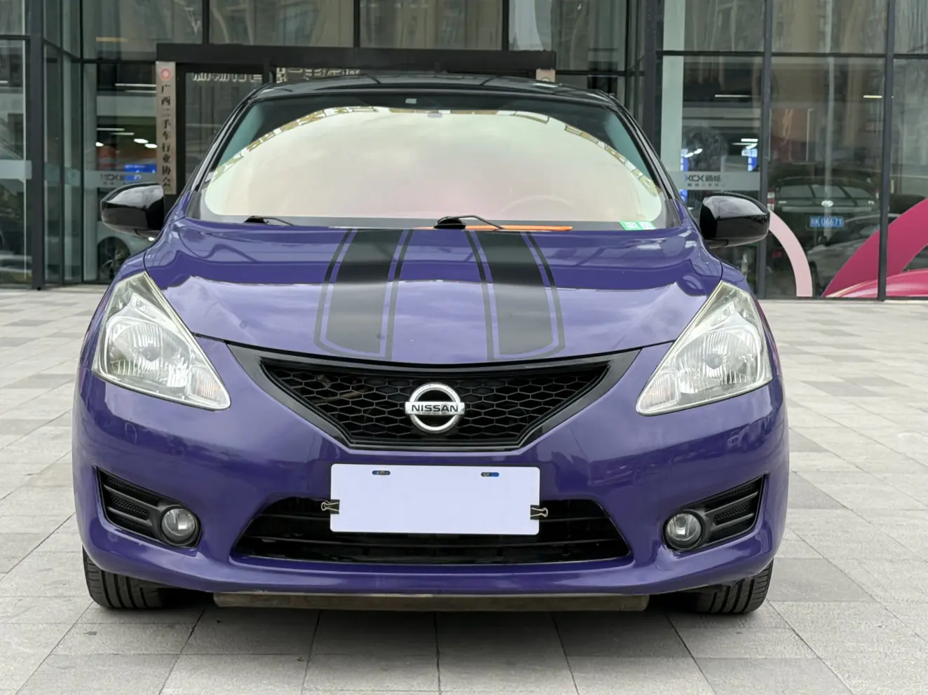 Nissan Tiida  из Китая