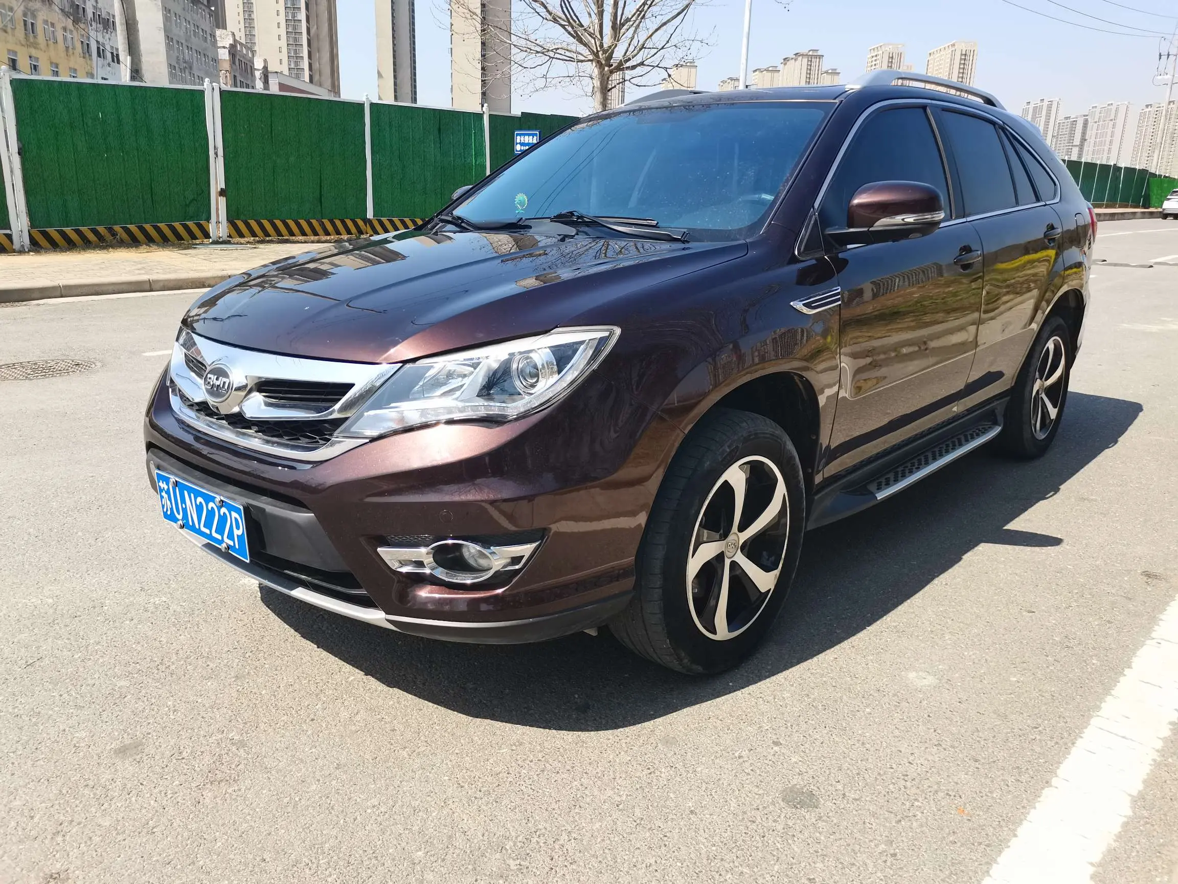 BYD S7