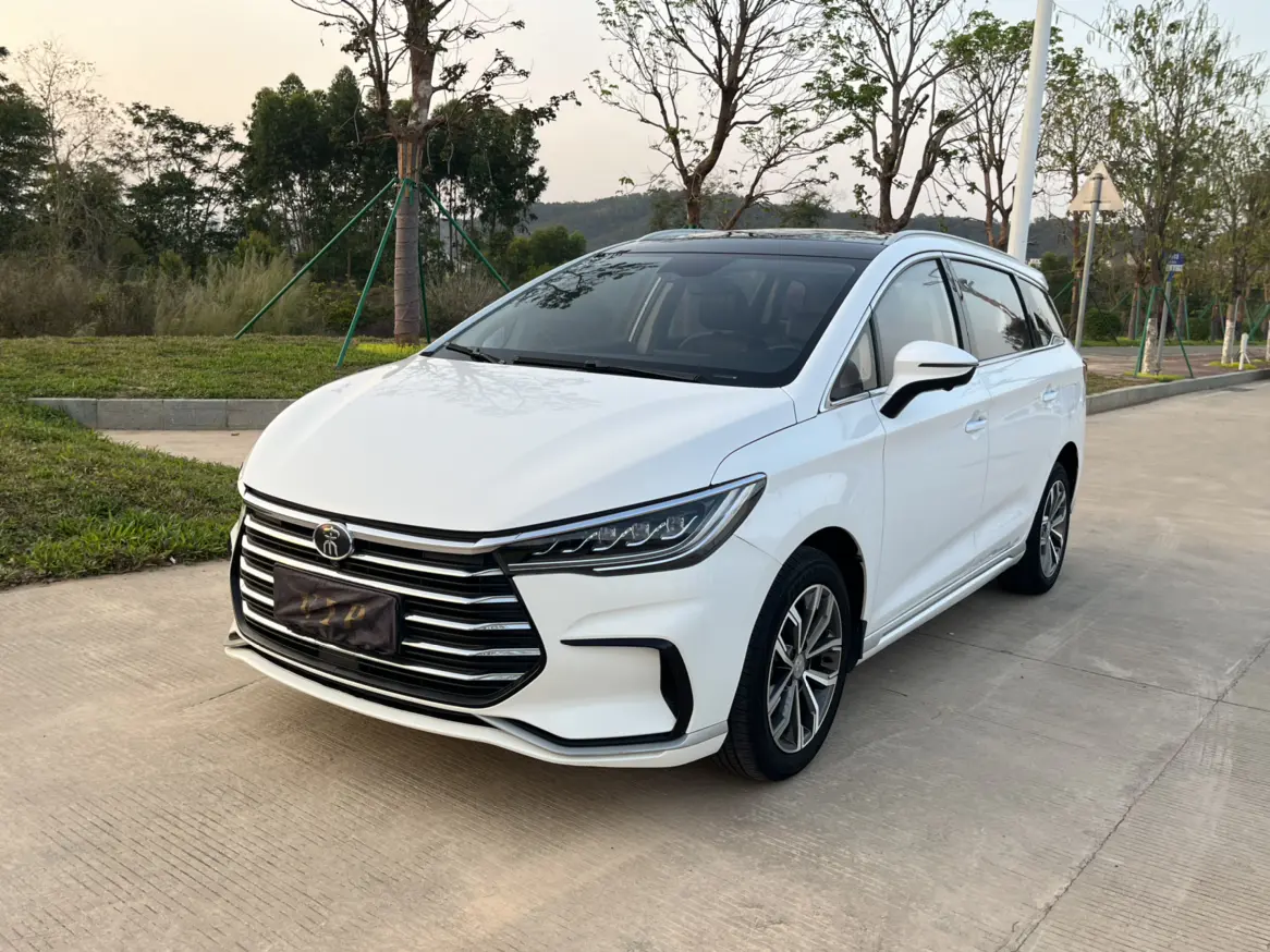 BYD Song MAX
