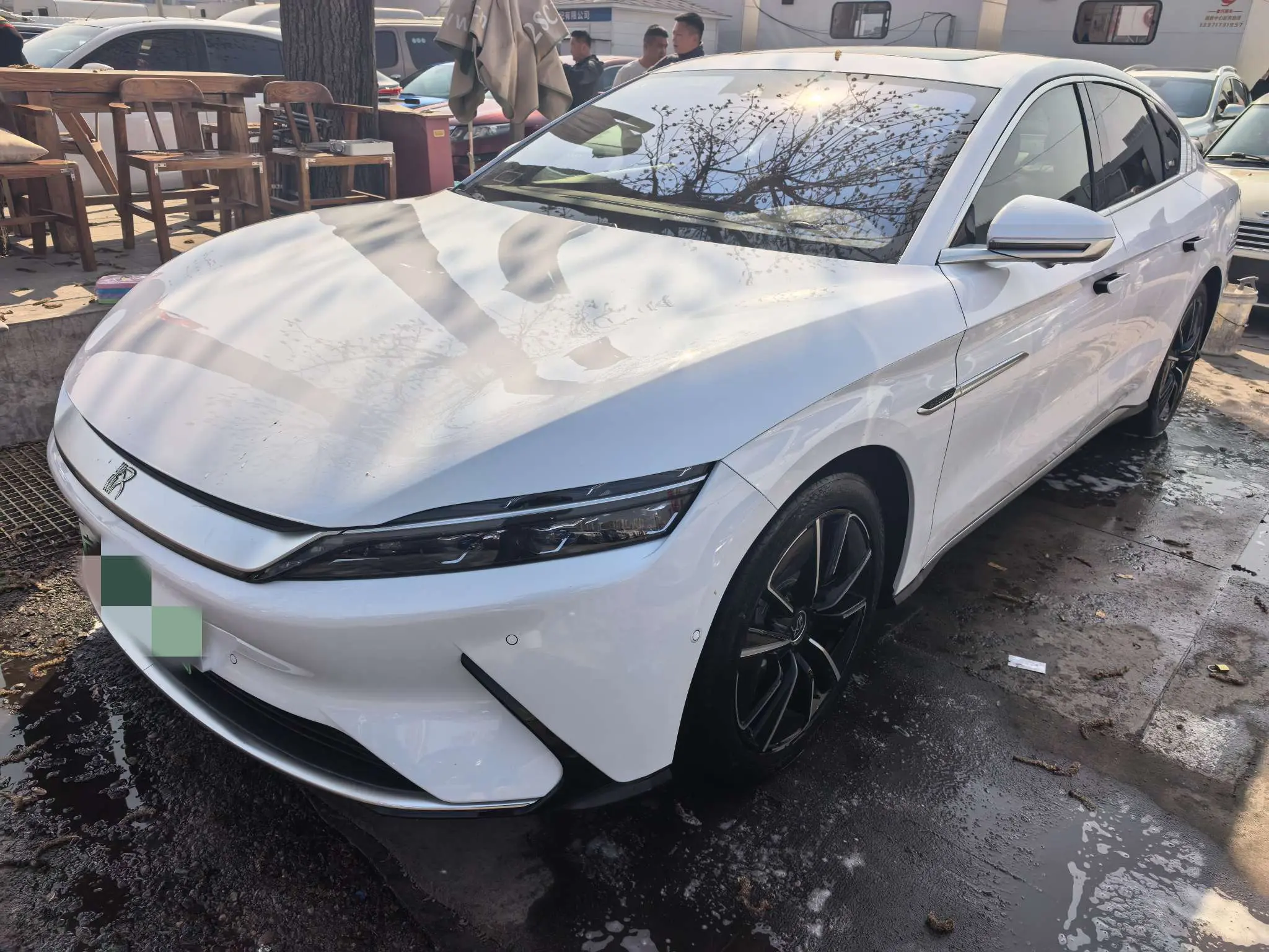 BYD Han EV