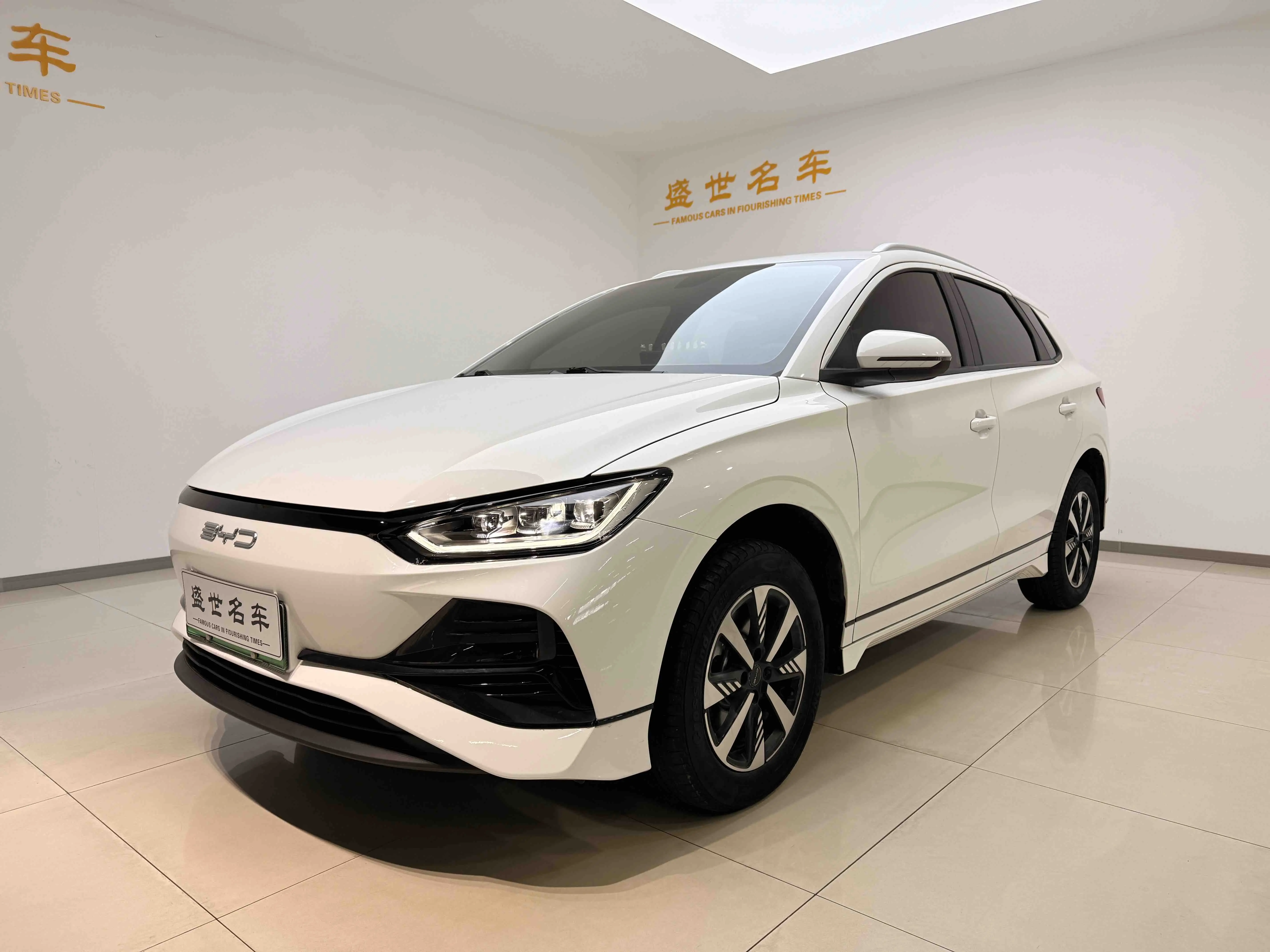 BYD e2  из Китая