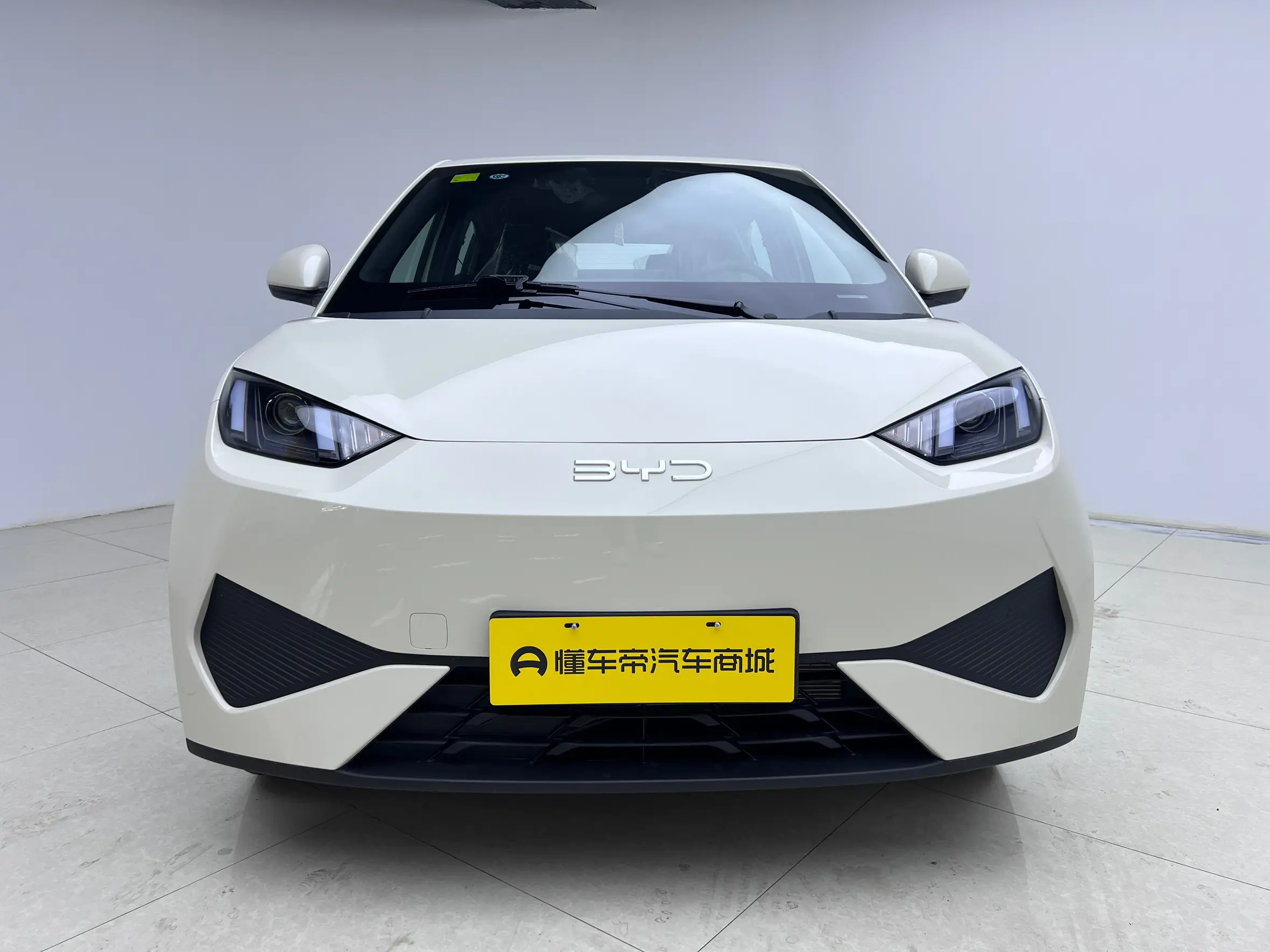 BYD Seagull  из Китая