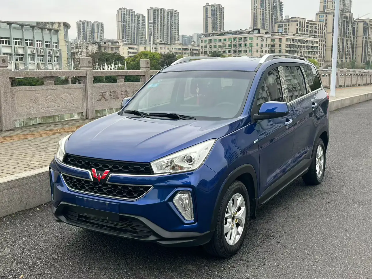 Wuling Hongguang S3