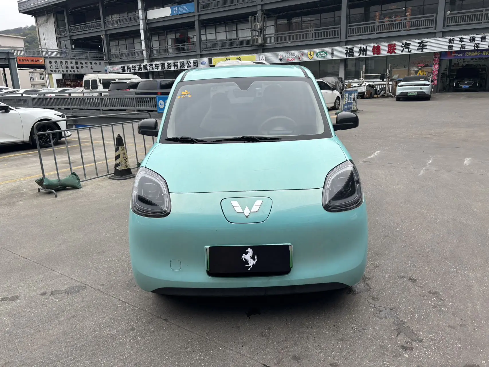Wuling Hongguang MINIEV  из Китая