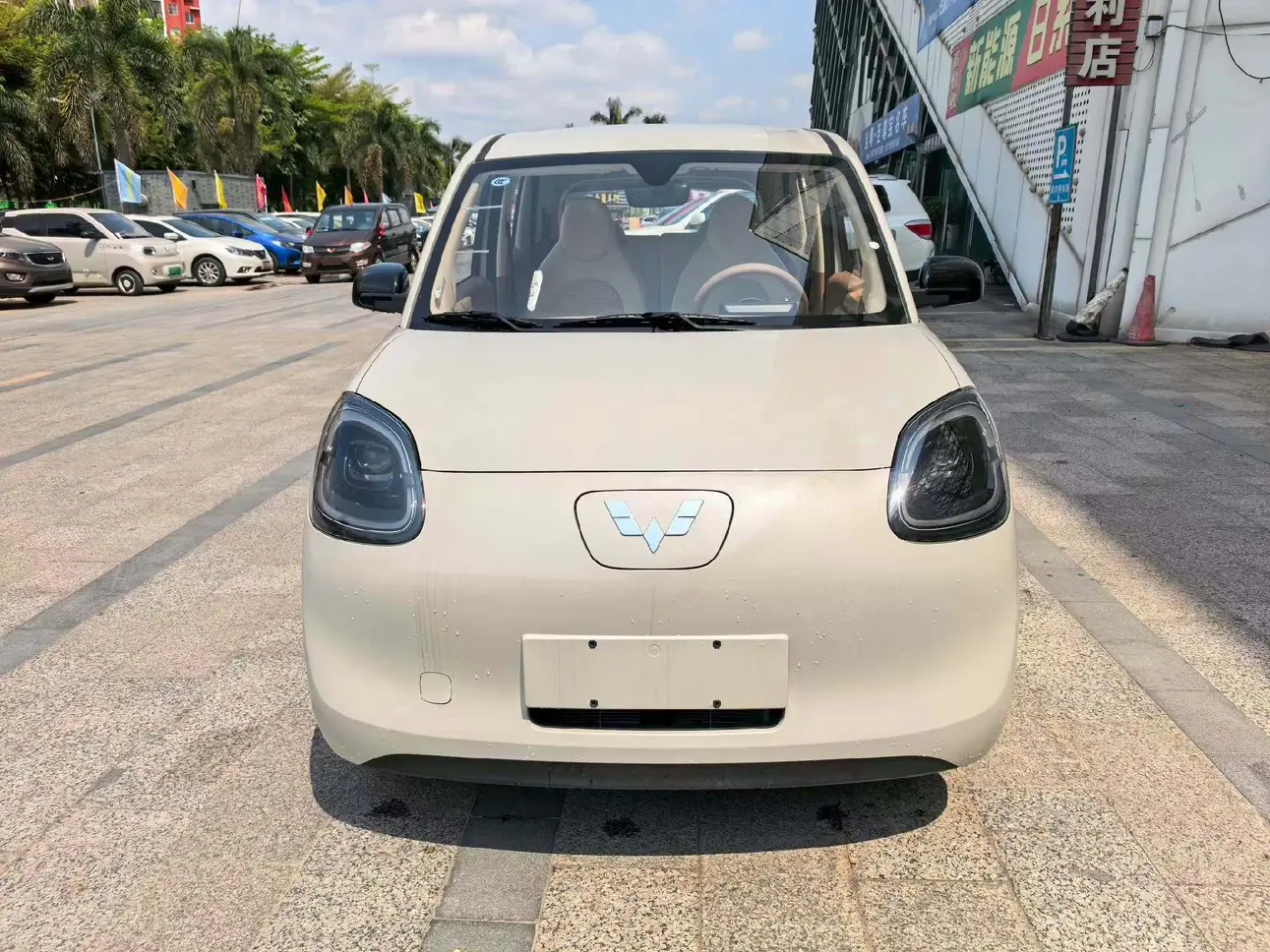 Wuling Hongguang MINIEV  из Китая