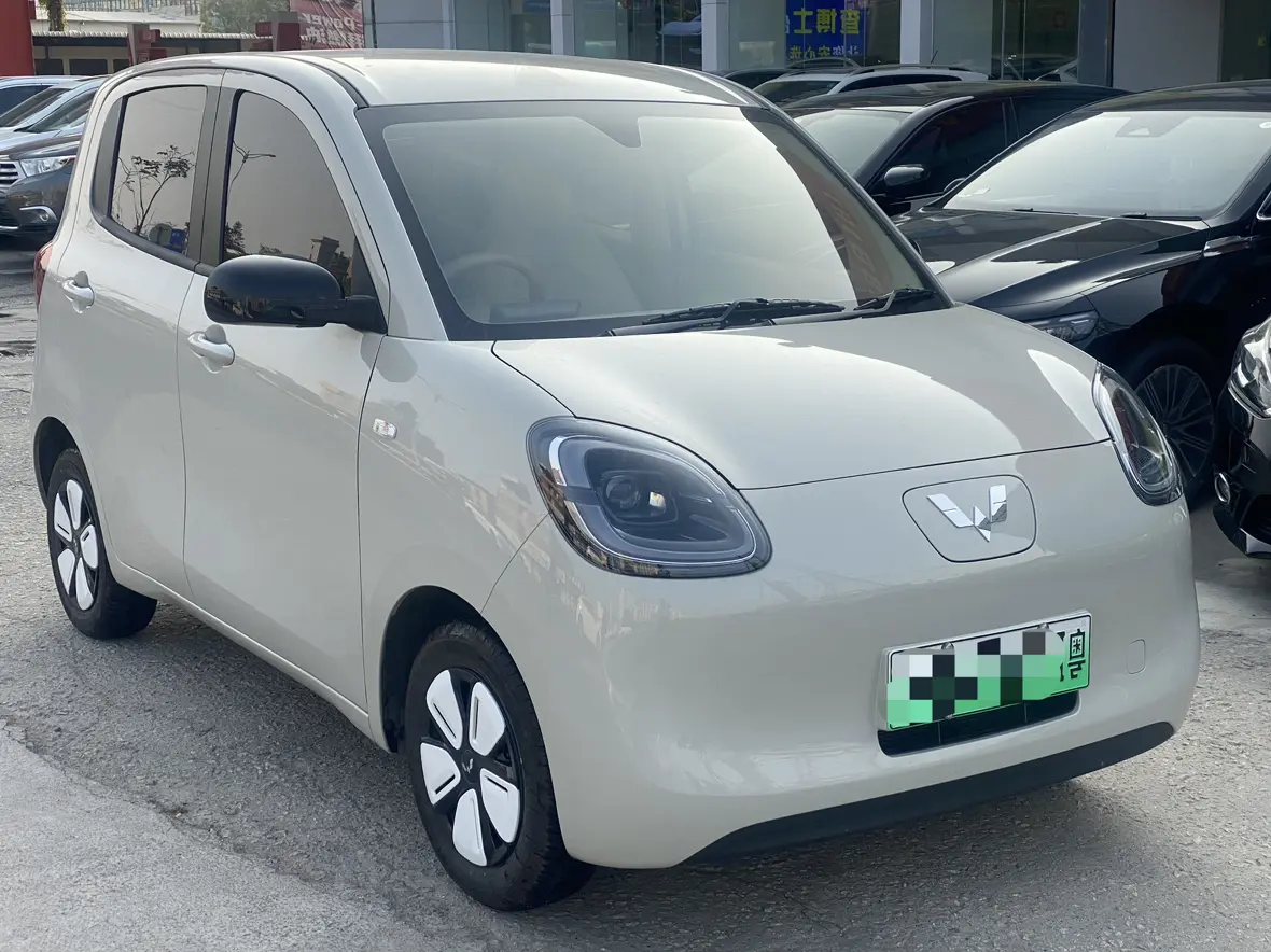Wuling Hongguang MINIEV  из Китая