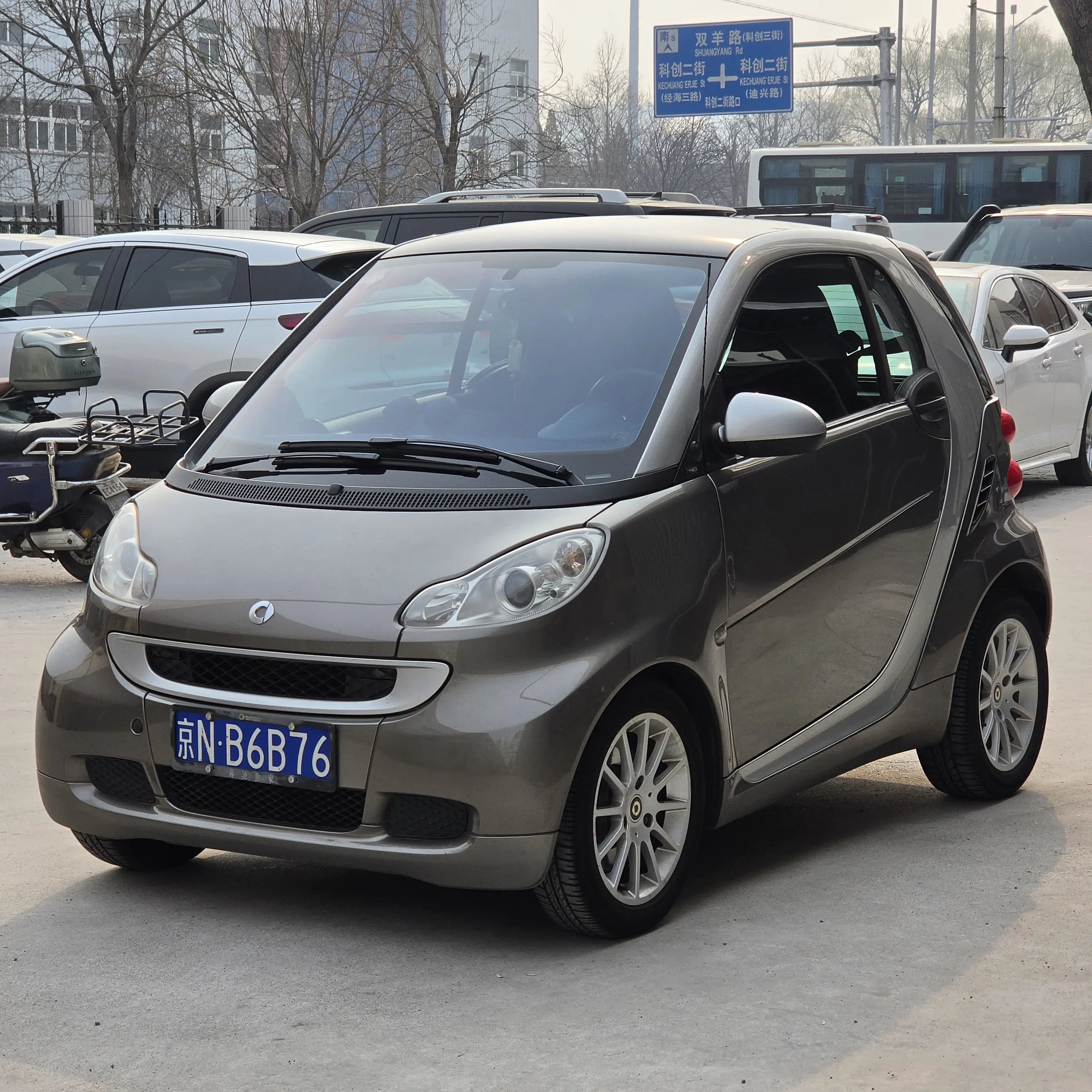 Smart fortwo  из Китая