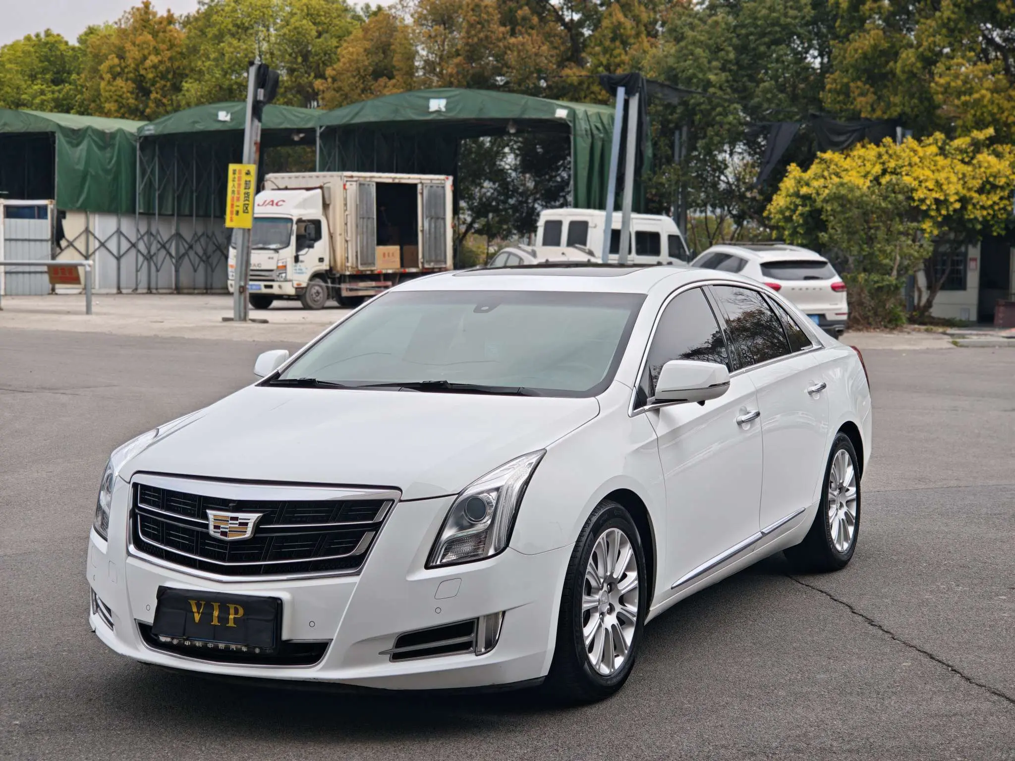 Cadillac XTS