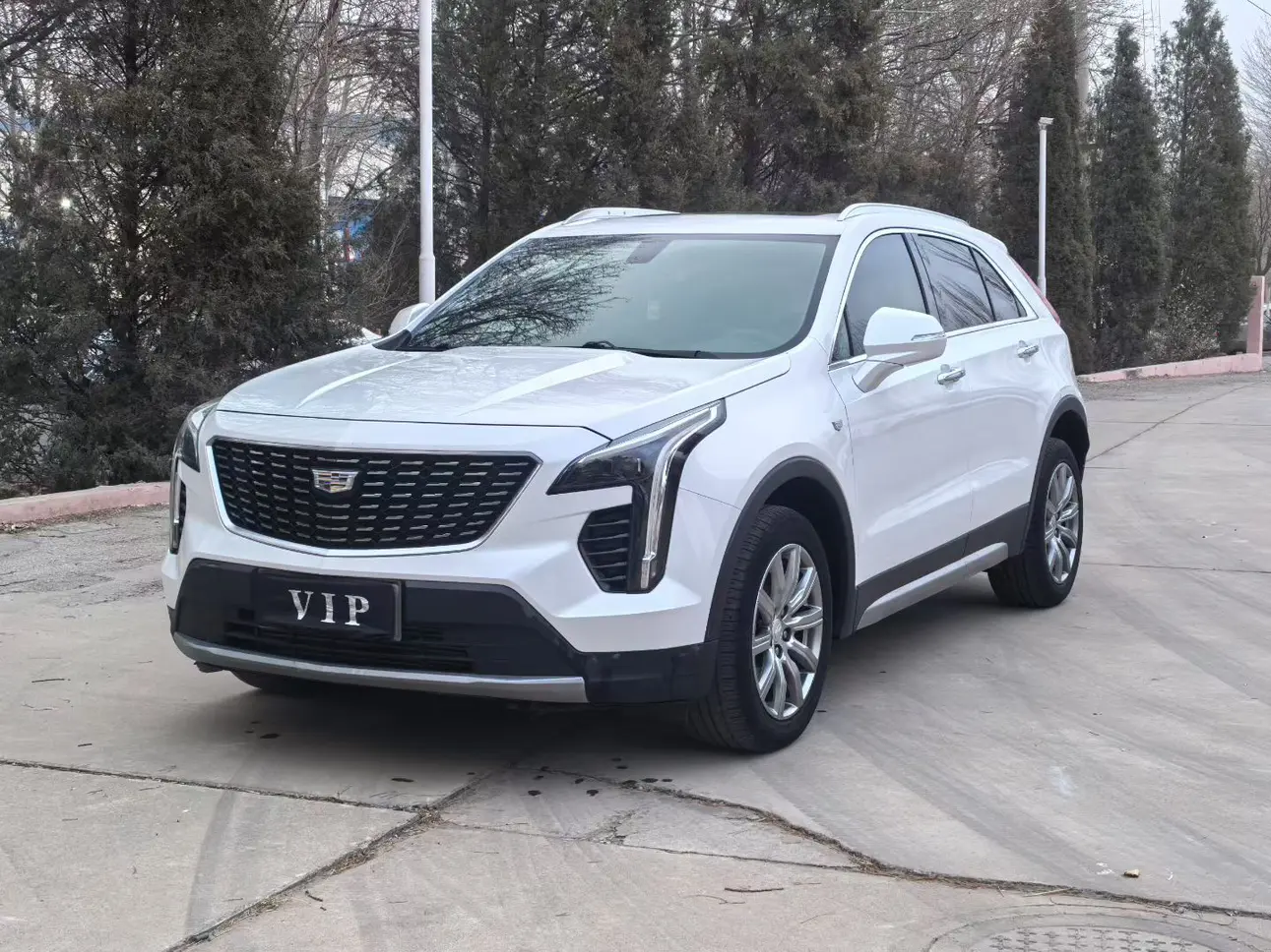 Cadillac XT4  из Китая