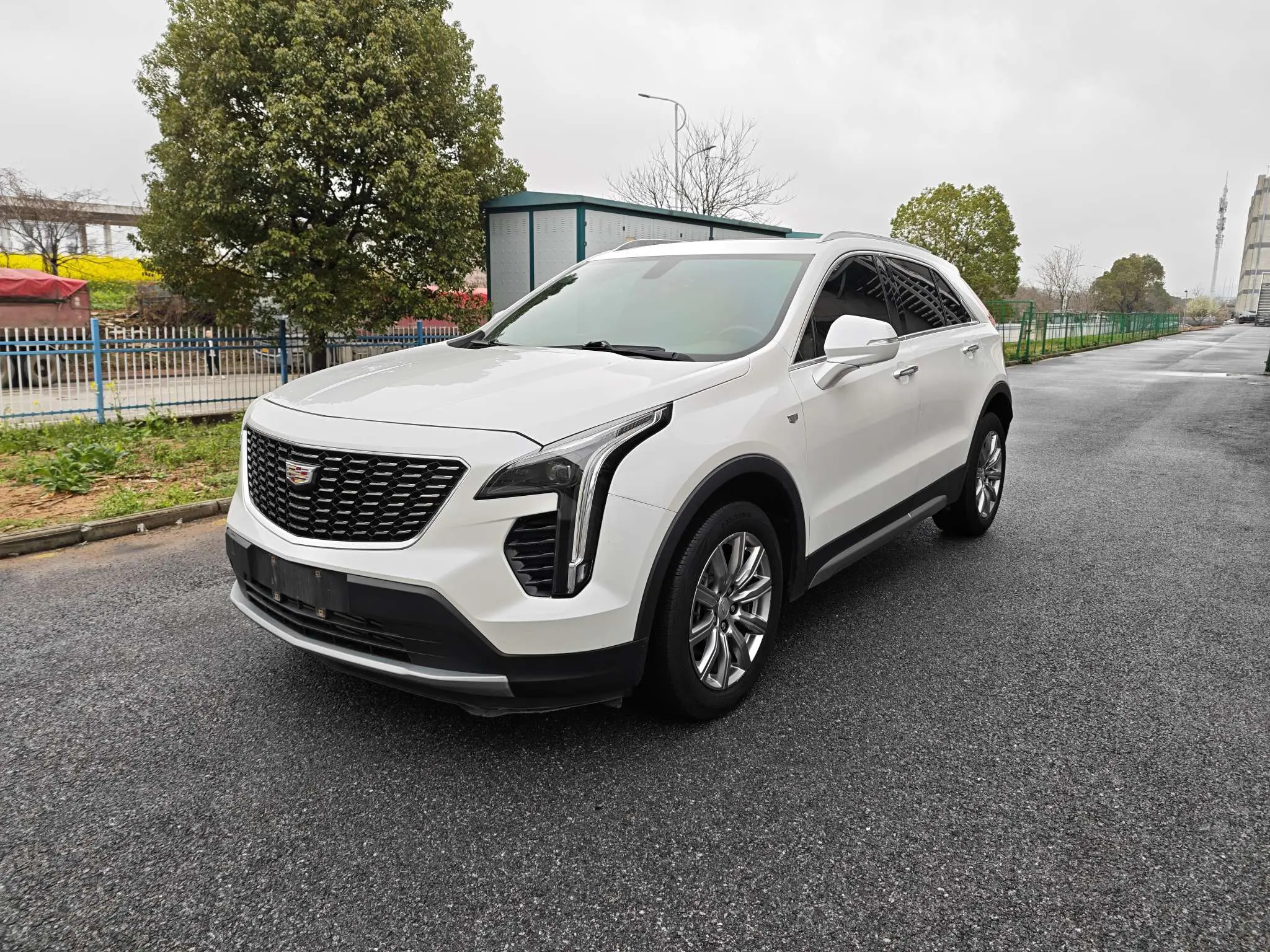 Cadillac XT4  из Китая