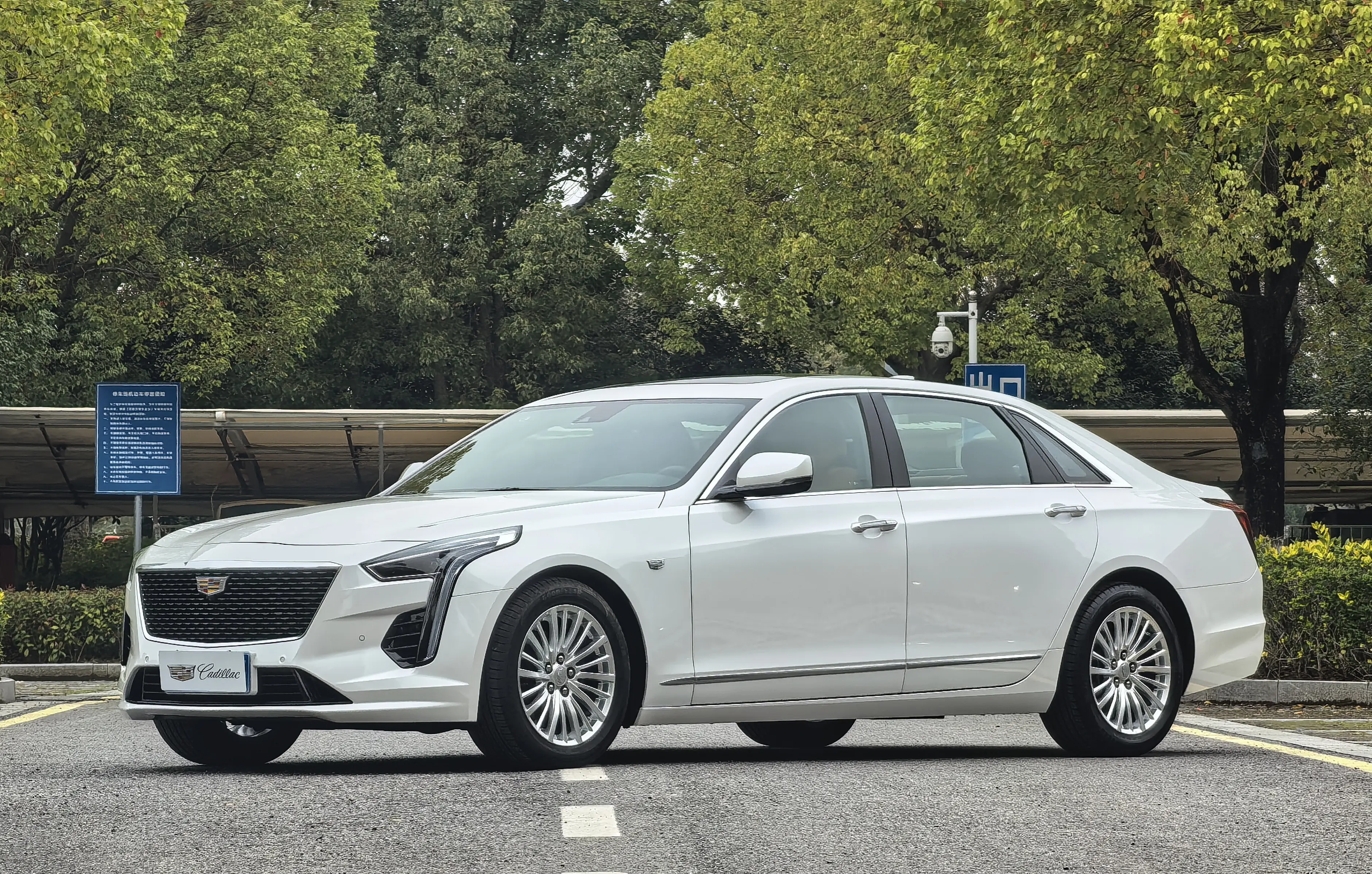 Cadillac CT6