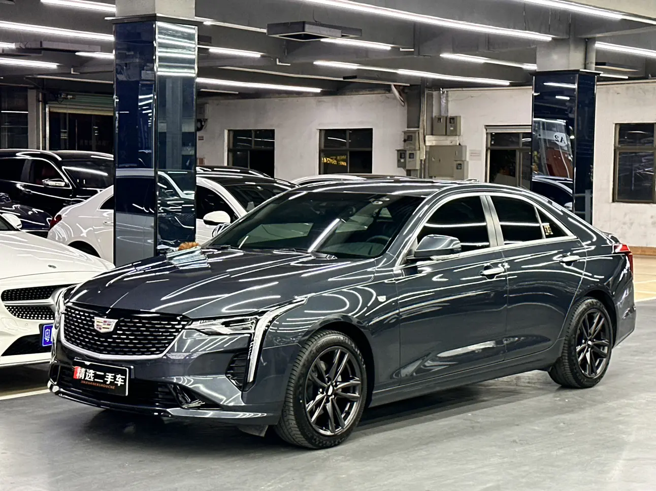 Cadillac CT4