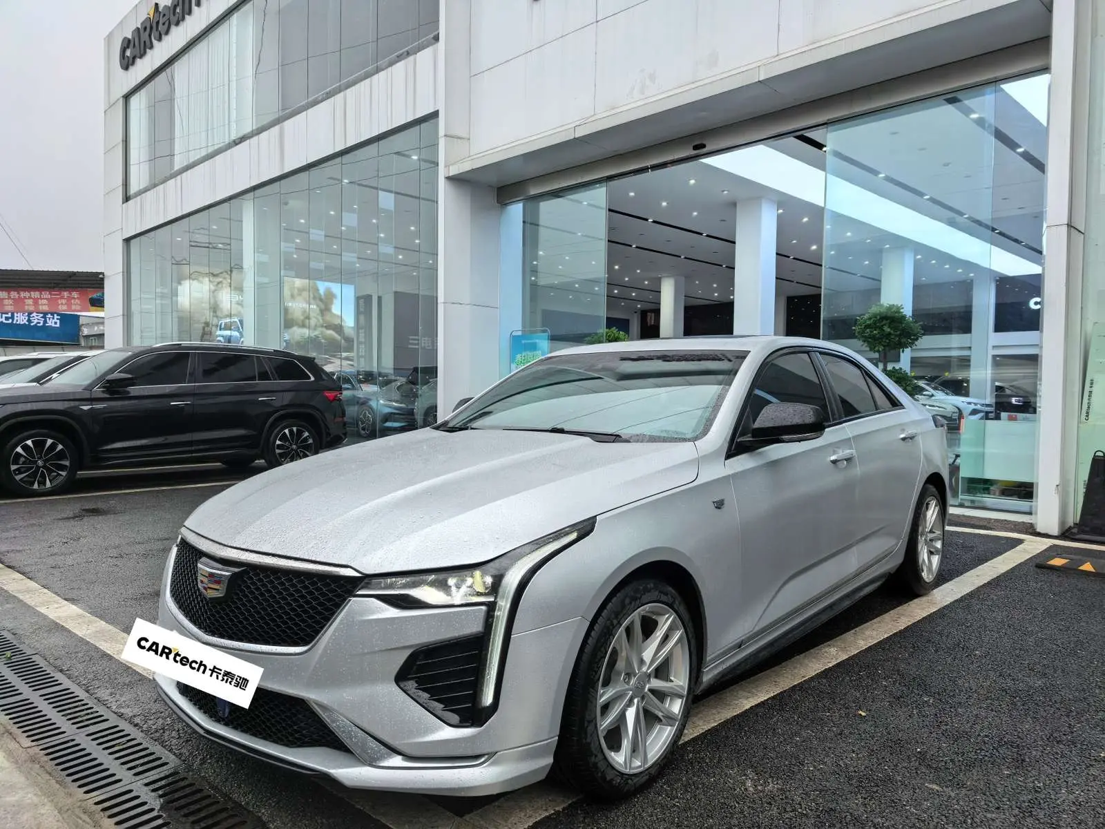 Cadillac CT4