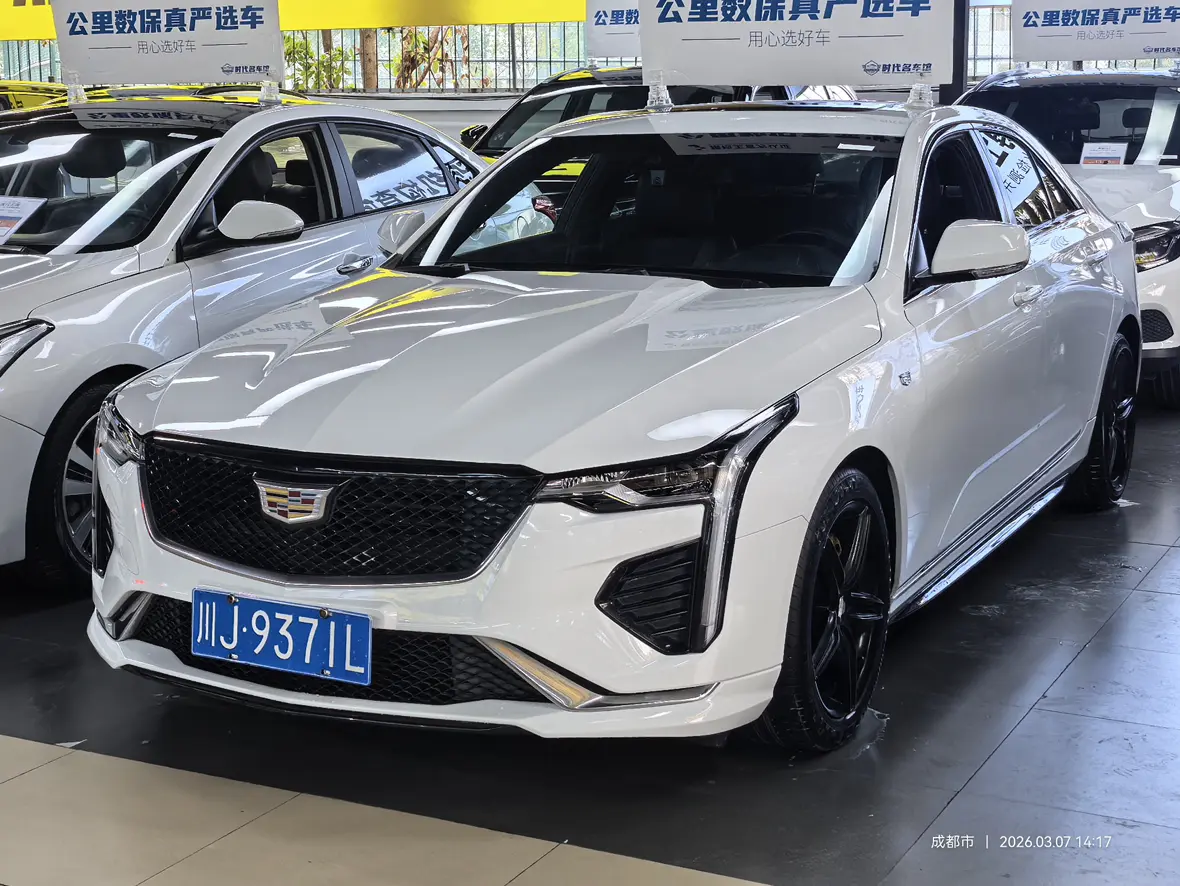 Cadillac CT4