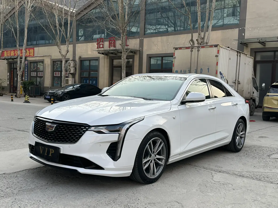 Cadillac CT4