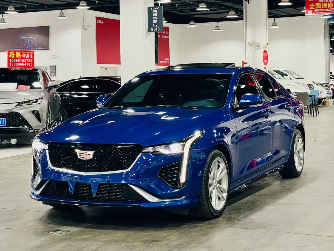 Cadillac CT4