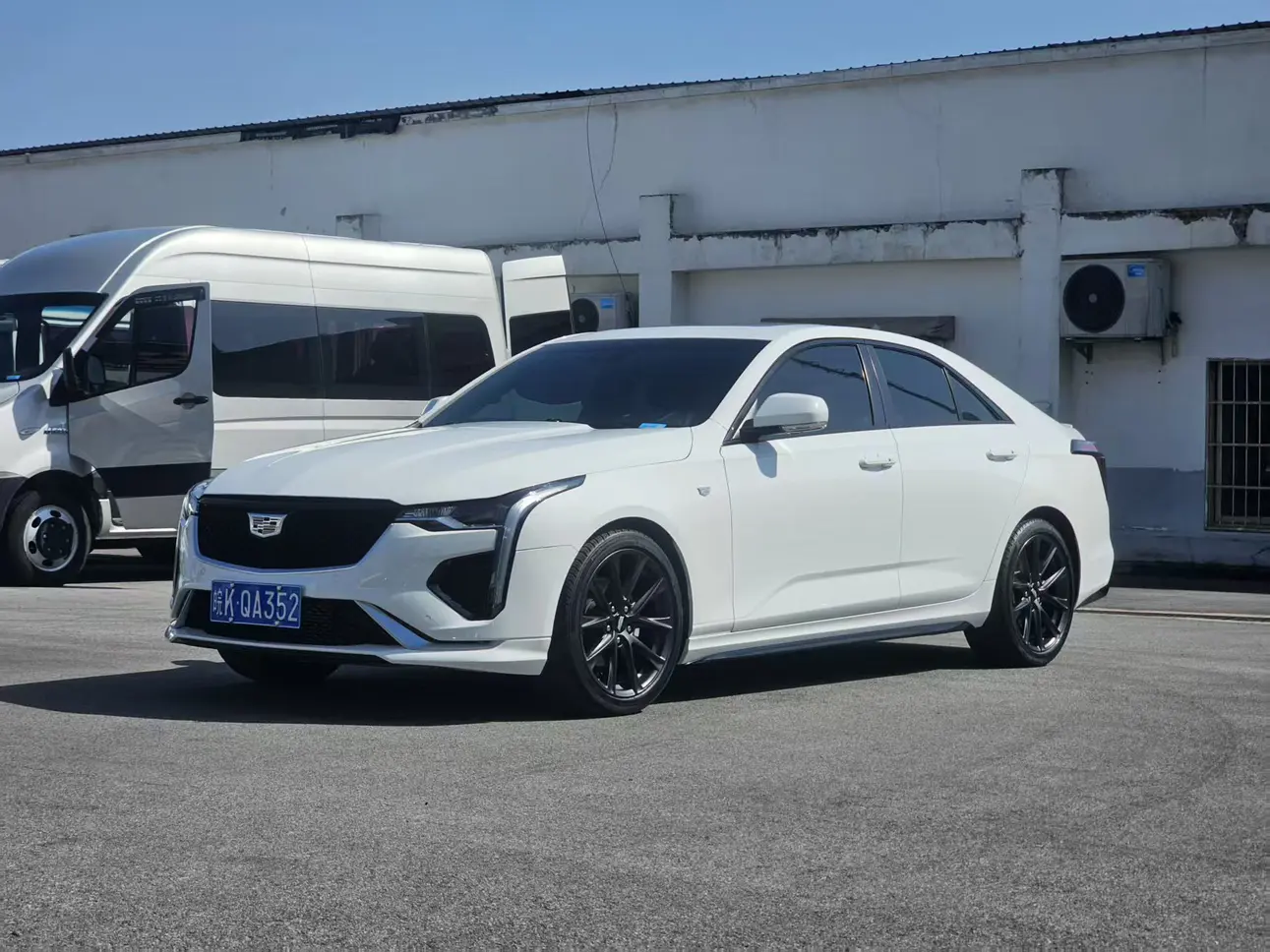 Cadillac CT4