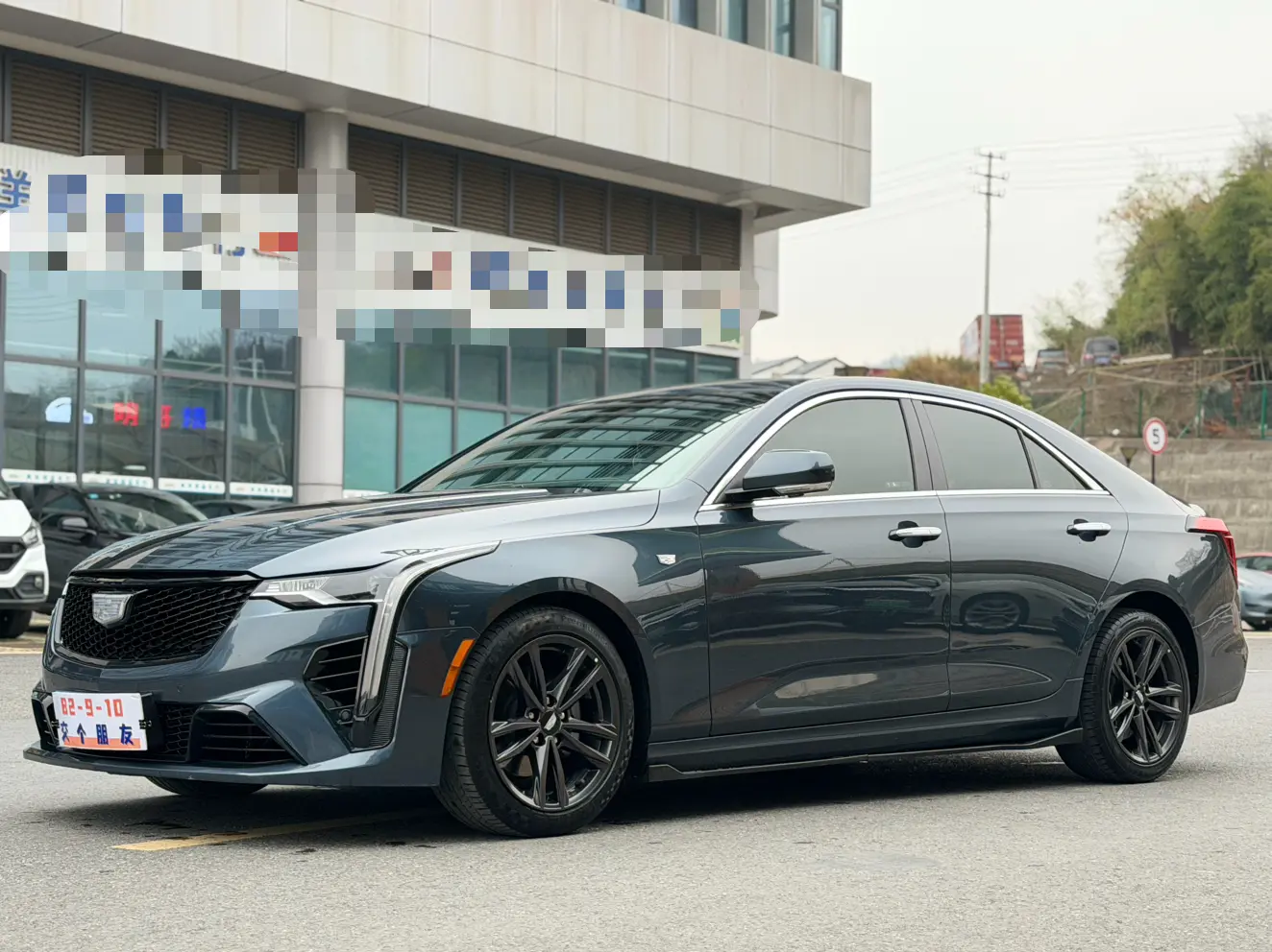Cadillac CT4