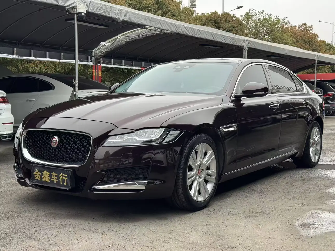 Jaguar XFL