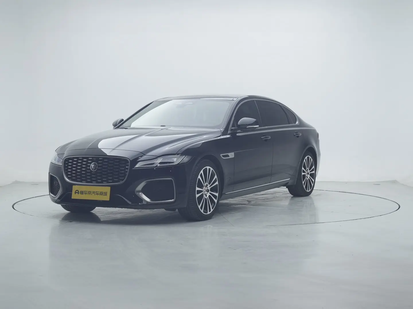 Jaguar XFL