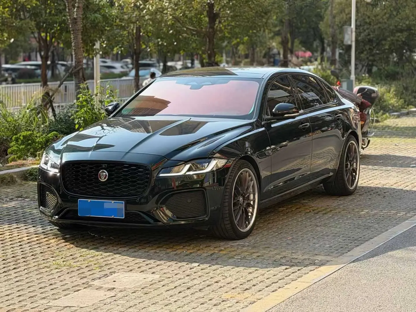 Jaguar XFL