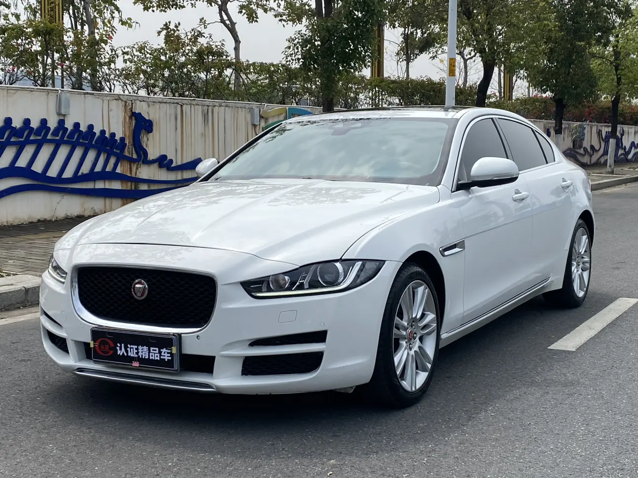 Jaguar XEL