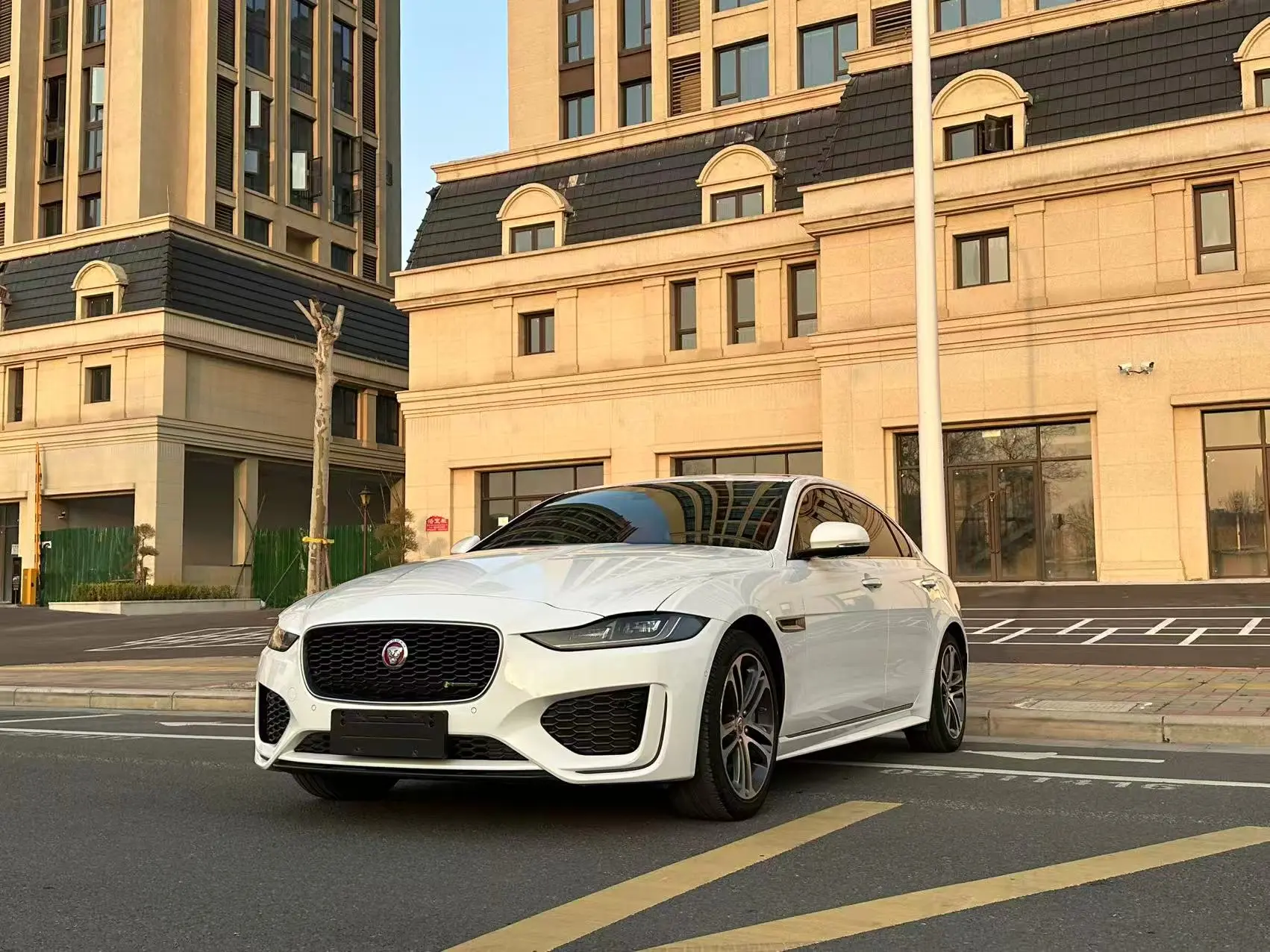Jaguar XEL