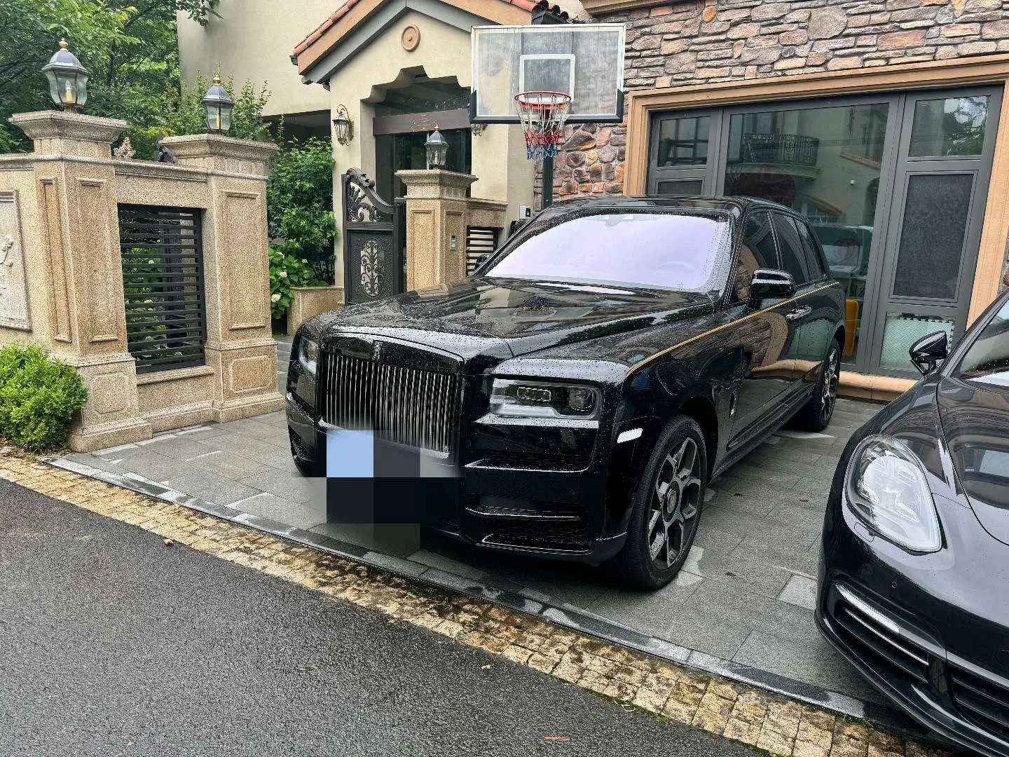 Rolls Royce Cullinan