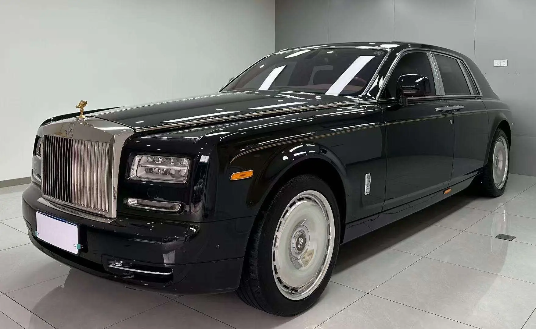Rolls Royce Phantom