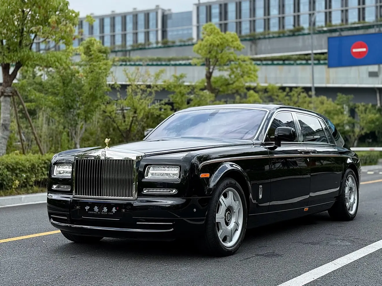Rolls Royce Phantom