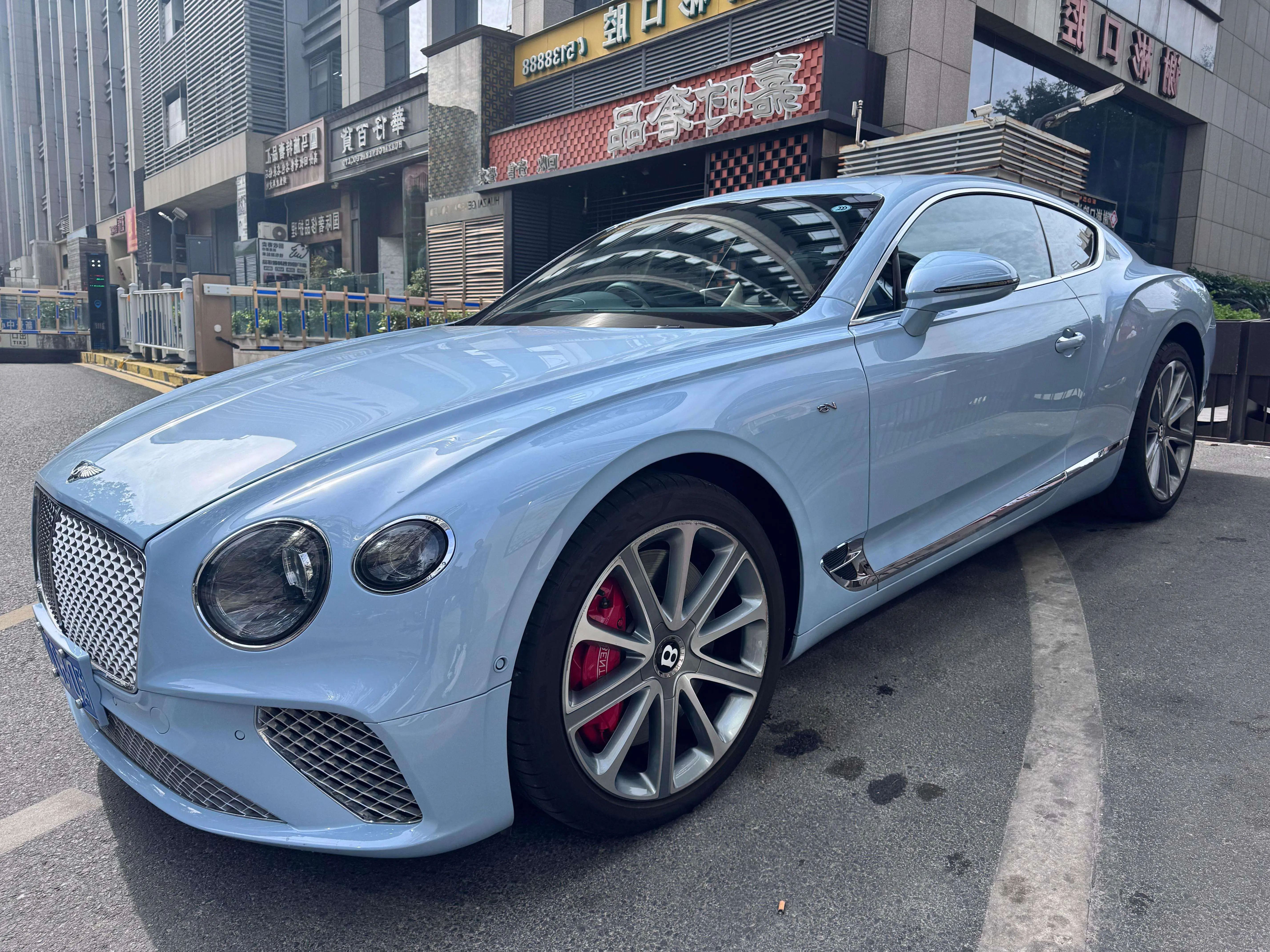 Bentley Continental  из Китая