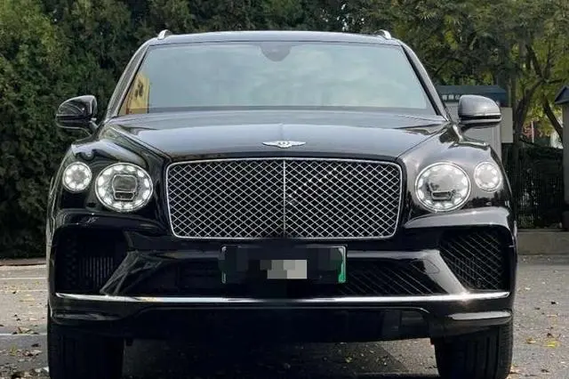 Bentley Bentayga PHEV  из Китая