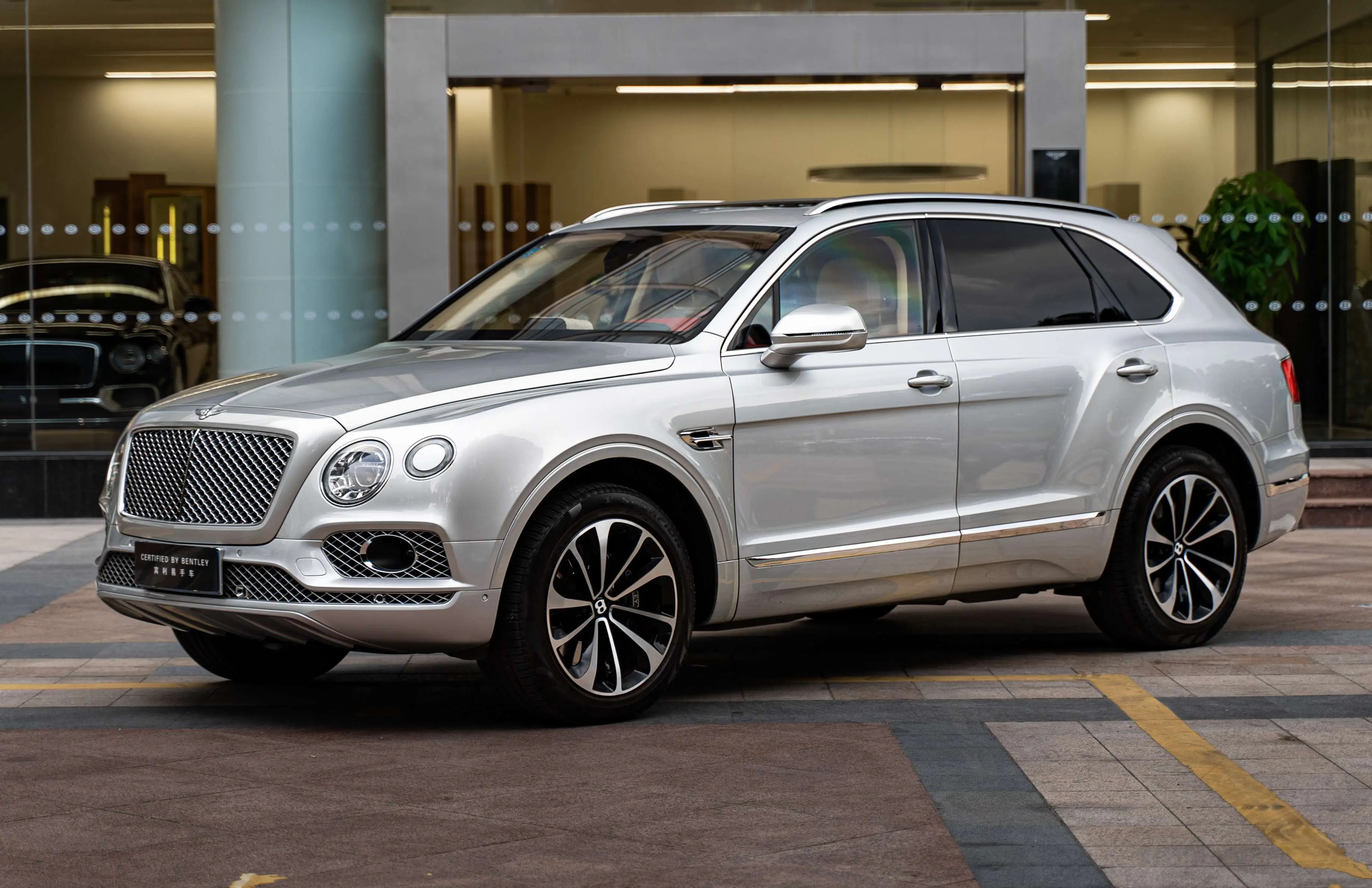 Bentley Bentayga