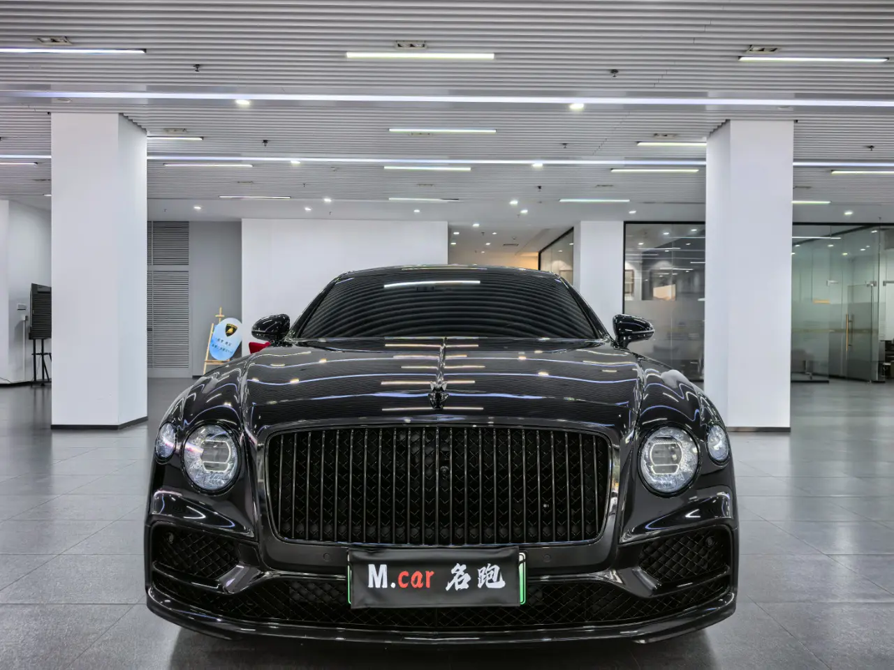 Bentley Flying Spur PHEV  из Китая