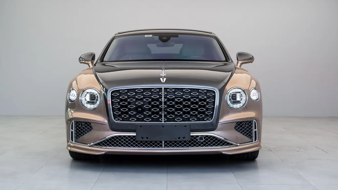 Bentley Flying Spur PHEV  из Китая