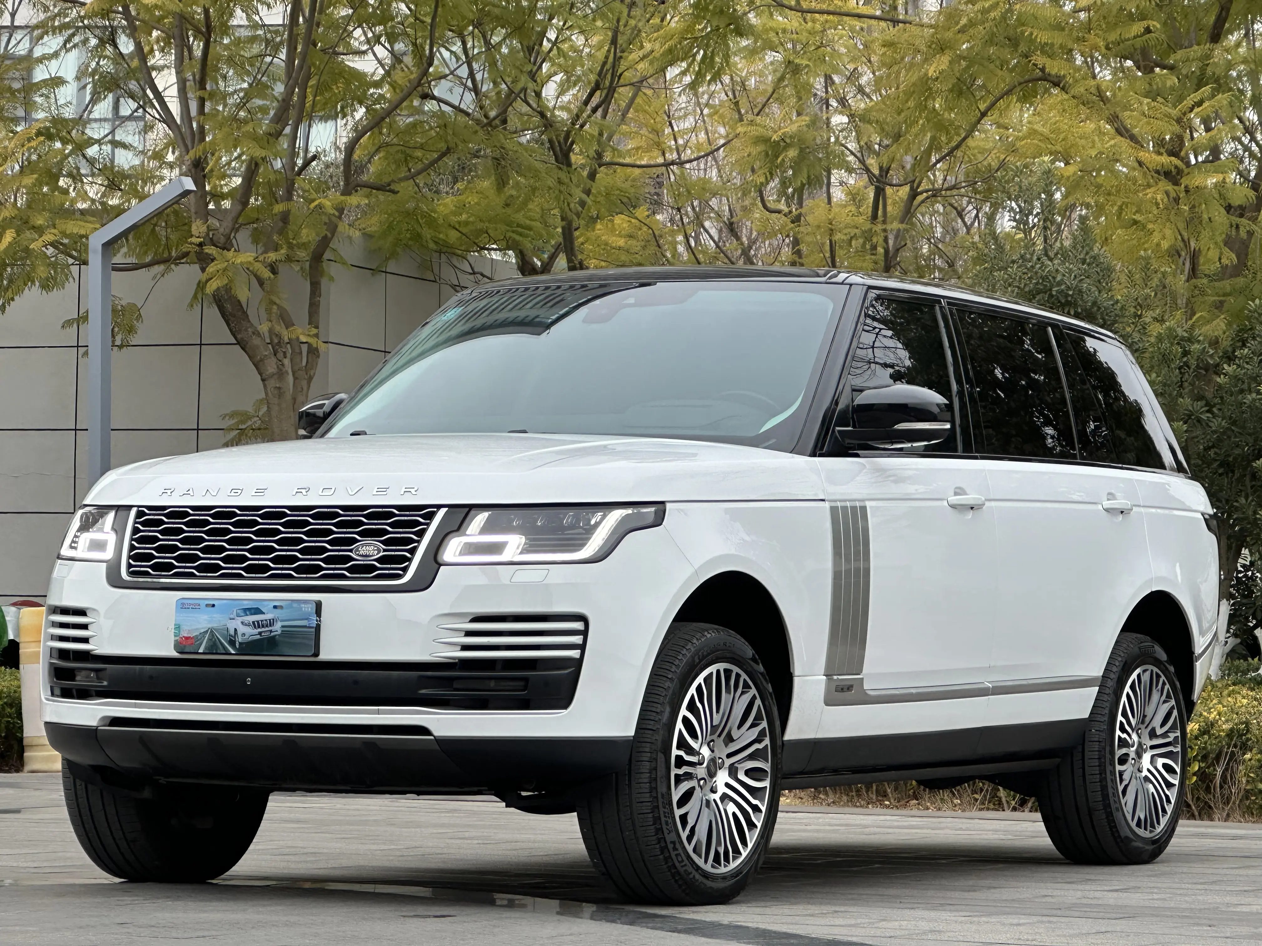Land Rover Range rover