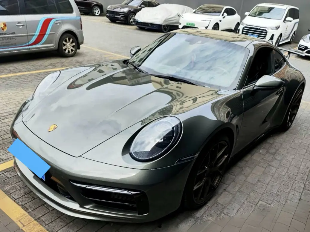 Porsche 911