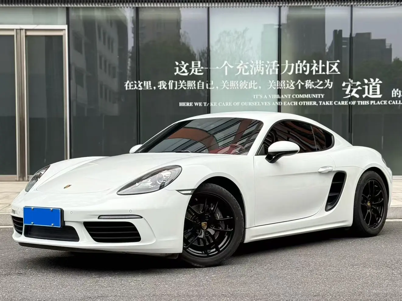 Porsche 718