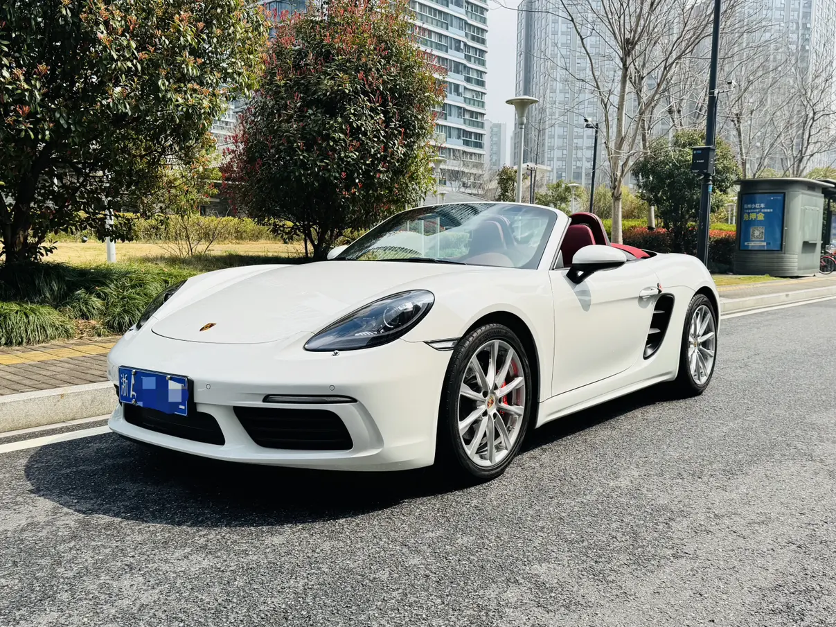 Porsche 718