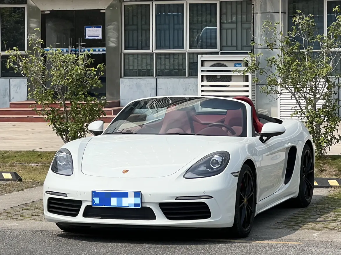 Porsche 718
