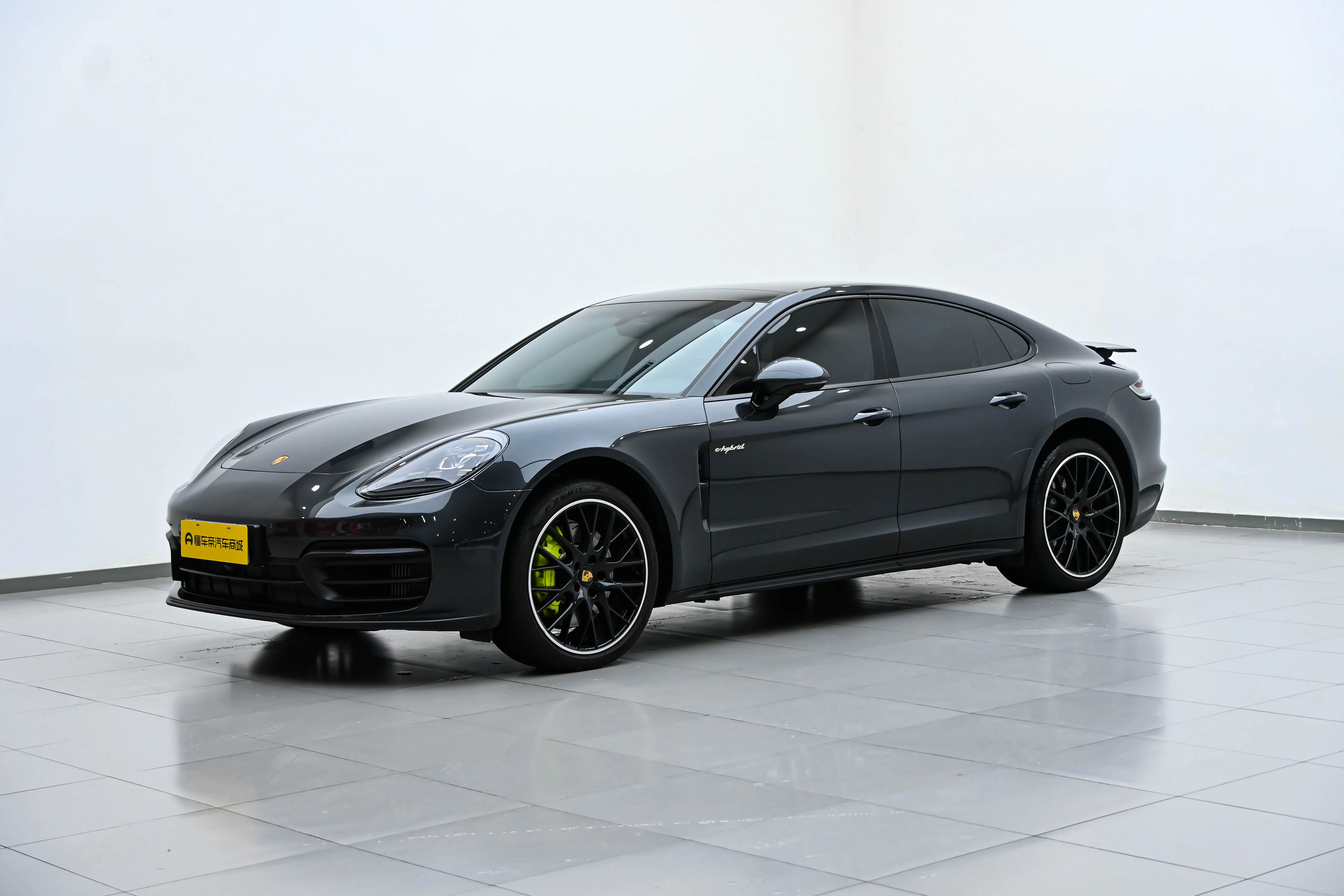 Porsche Panamera E-Hybrid