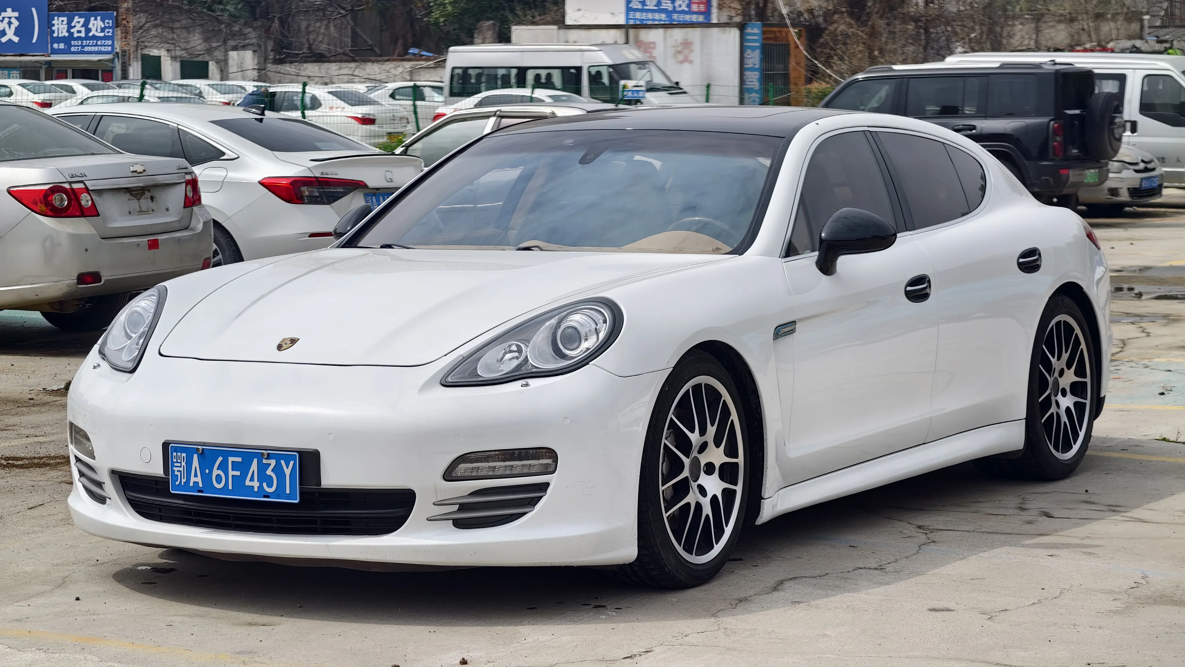 Porsche Panamera