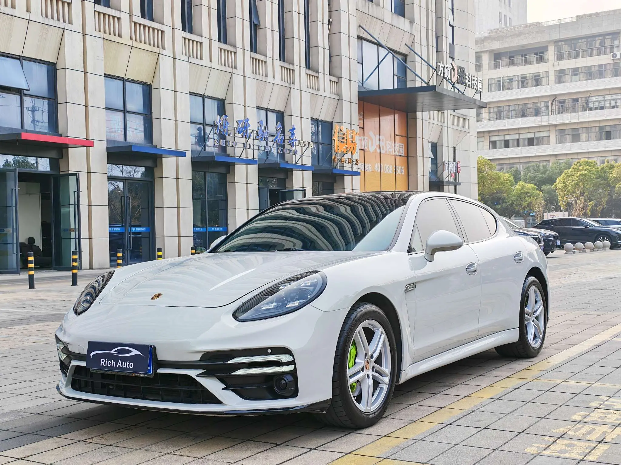 Porsche Panamera