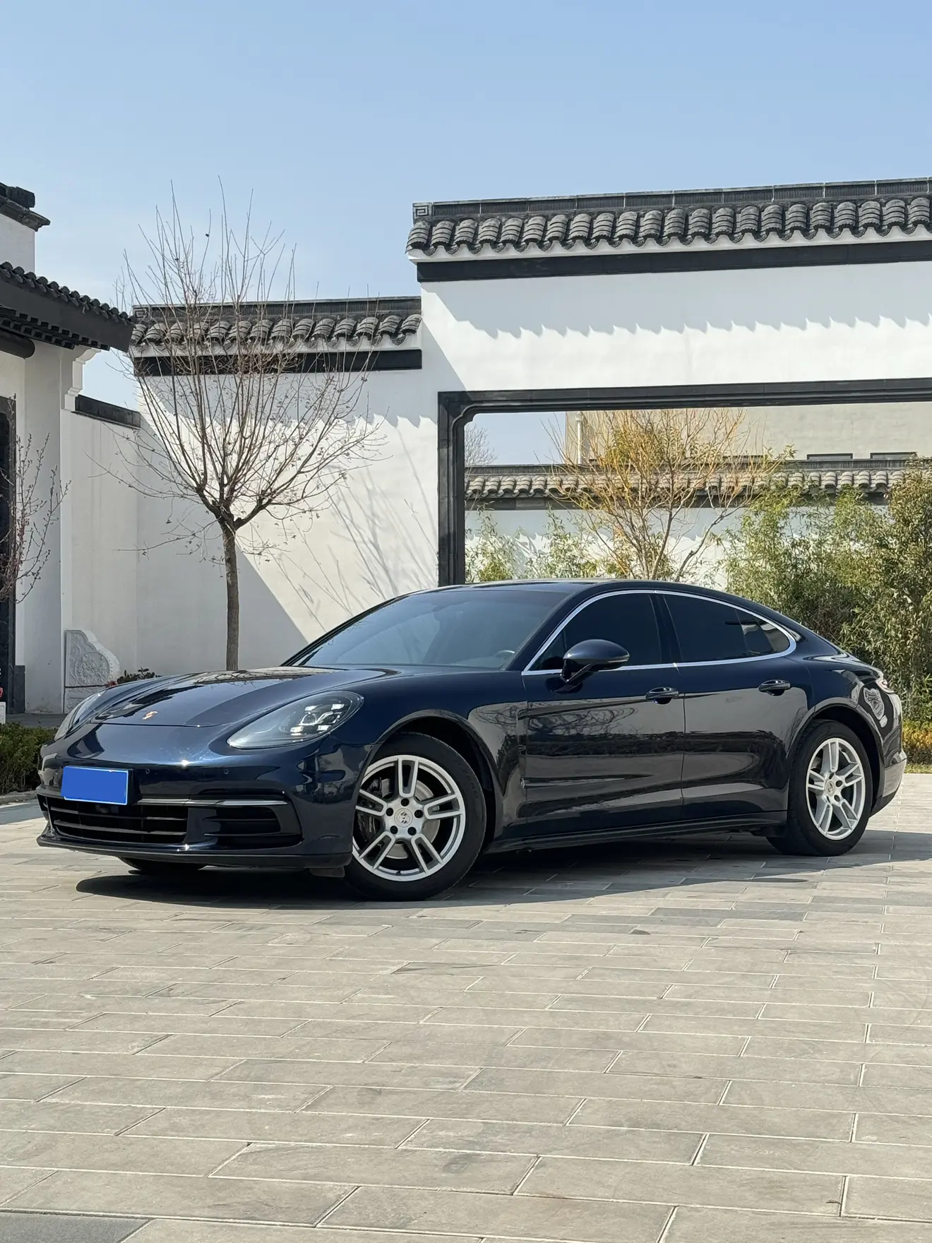 Porsche Panamera  из Китая