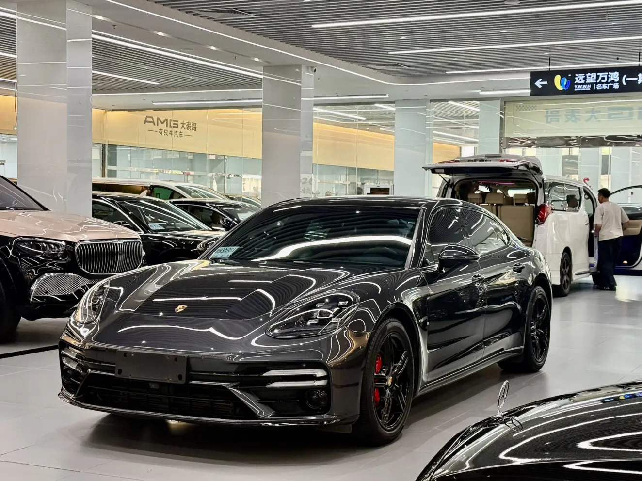 Porsche Panamera