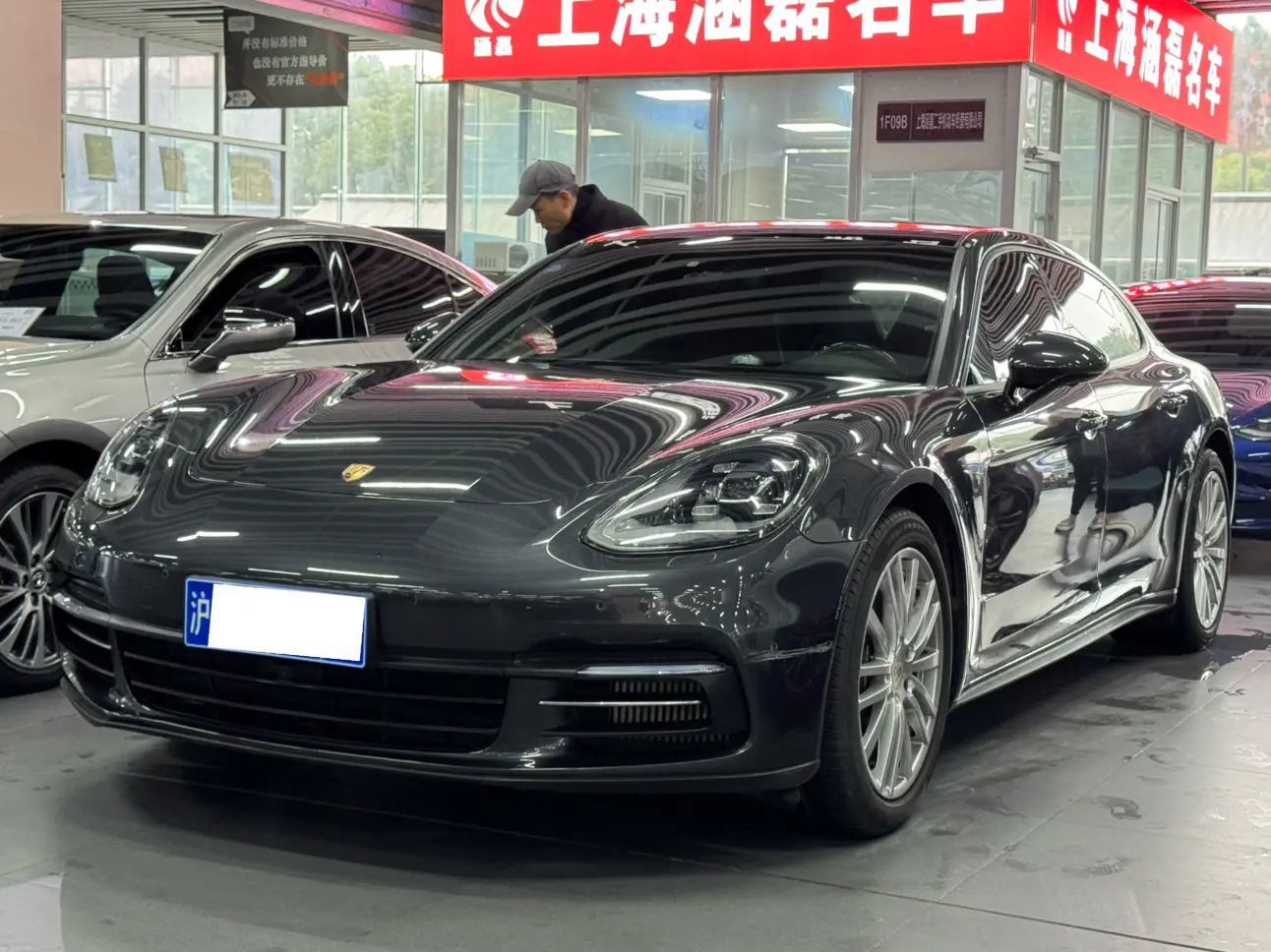 Porsche Panamera
